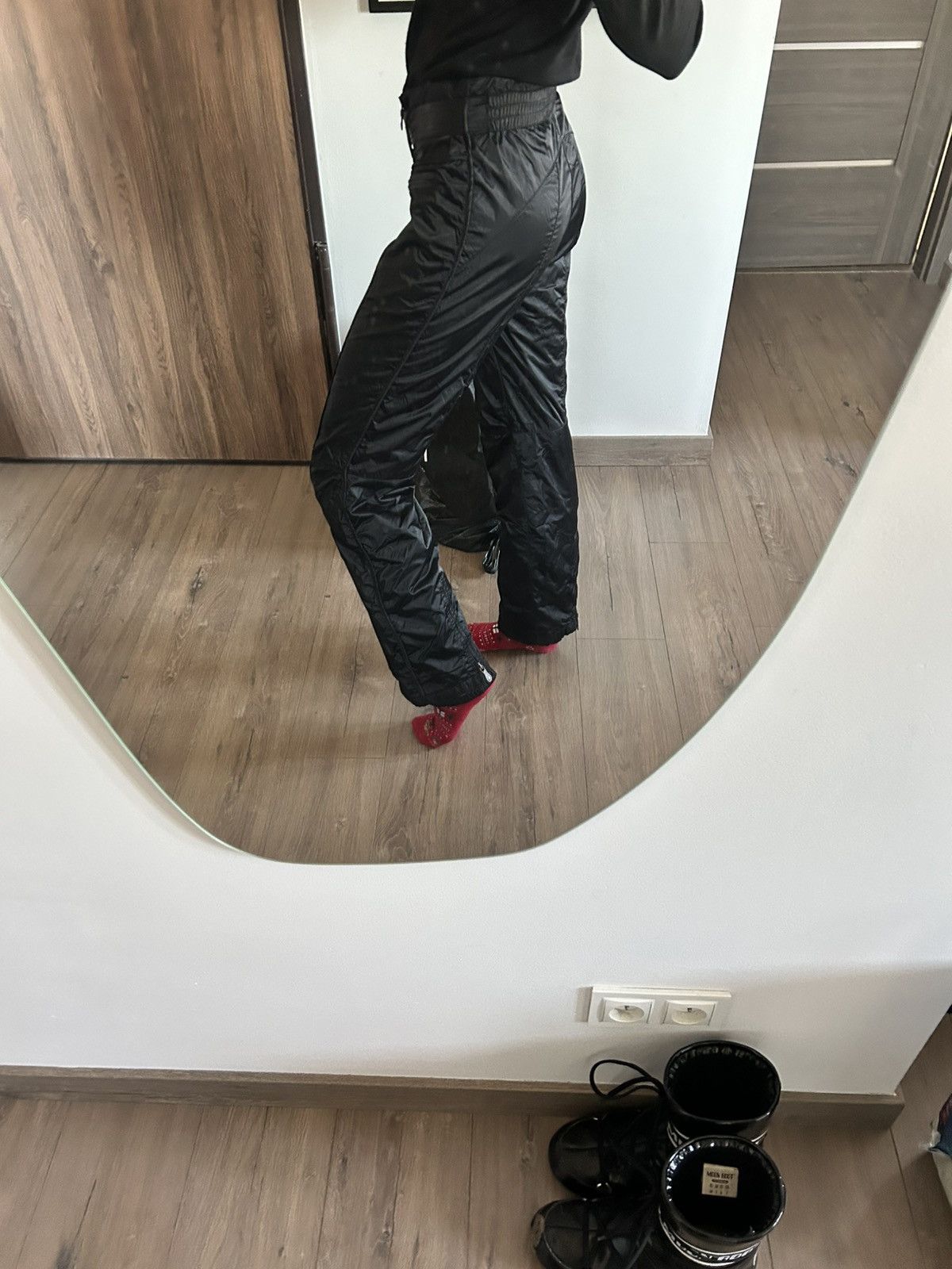 JET SET Jet Set black ski pants size 2 S-M Size 27" / US 4 / IT 40 - 12 Thumbnail