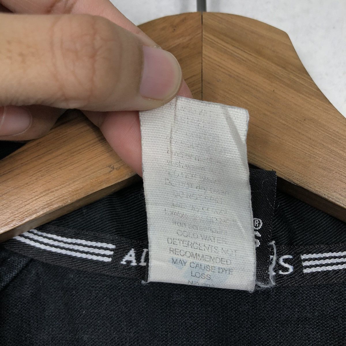 Adidas 📌Vintage Adidas All Black Rugby Polo Collar Big Logo Size US M / EU 48-50 / 2 - 17 Thumbnail
