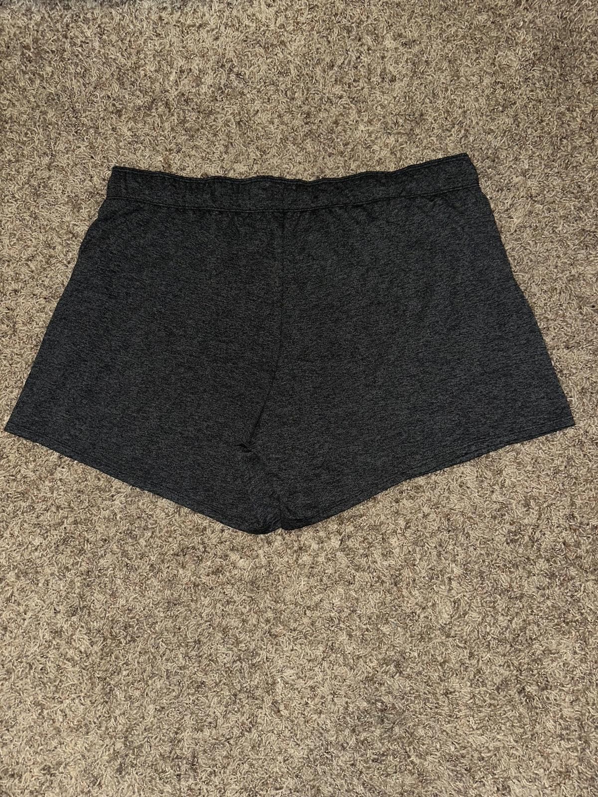 Nike Nike Women's Dri Fit Training Shorts Heather Gray Shorts Size 42" / US 20 - 4 Thumbnail