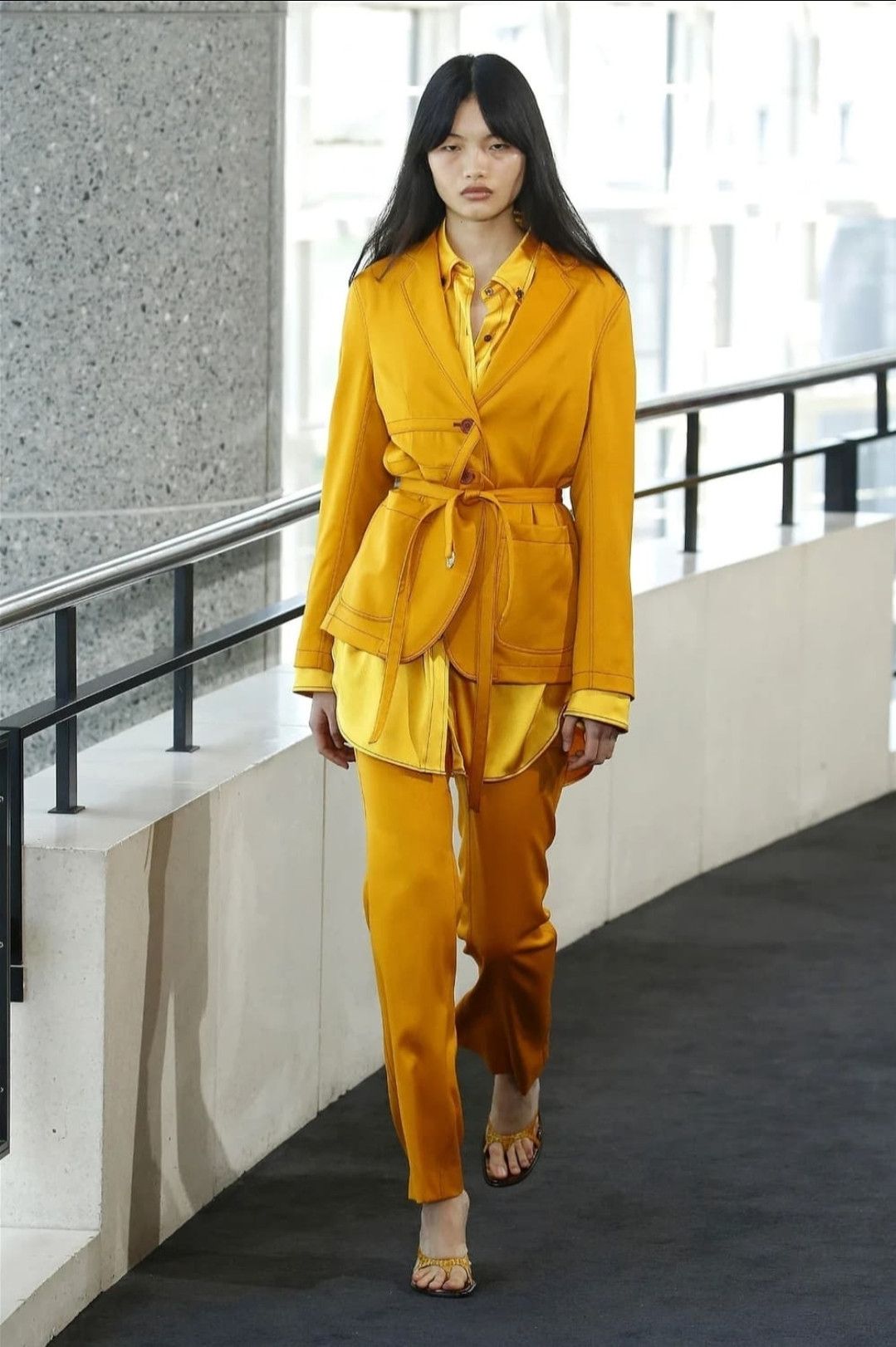 Sies Marjan sies marjan yellow suit Size 46R - 1 Thumbnail