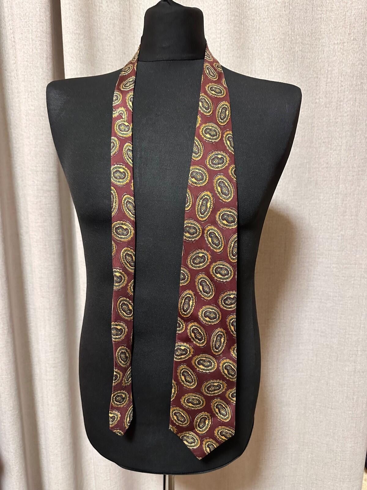 Fendi Vintage Fendi Mens Necktie Tie 100% Silk Made in Italy Size ONE SIZE - 4 Thumbnail