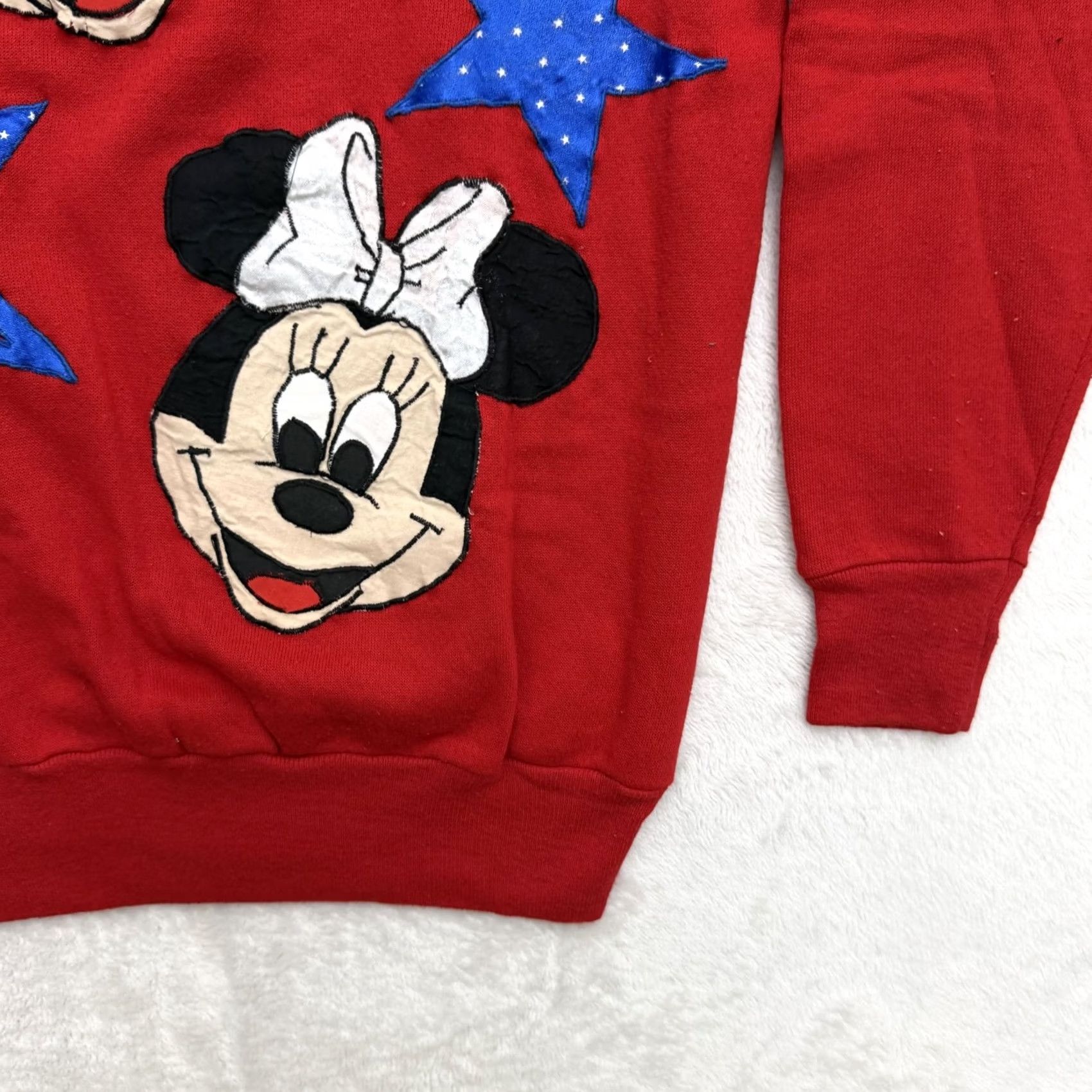 Vintage VINTAGE Mickey Minnie Sweater Womens S Red Raglan Star Geometric Fleece Crew Neck Fire Disney USA Reeves Size S / US 4 / IT 40 - 5 Thumbnail