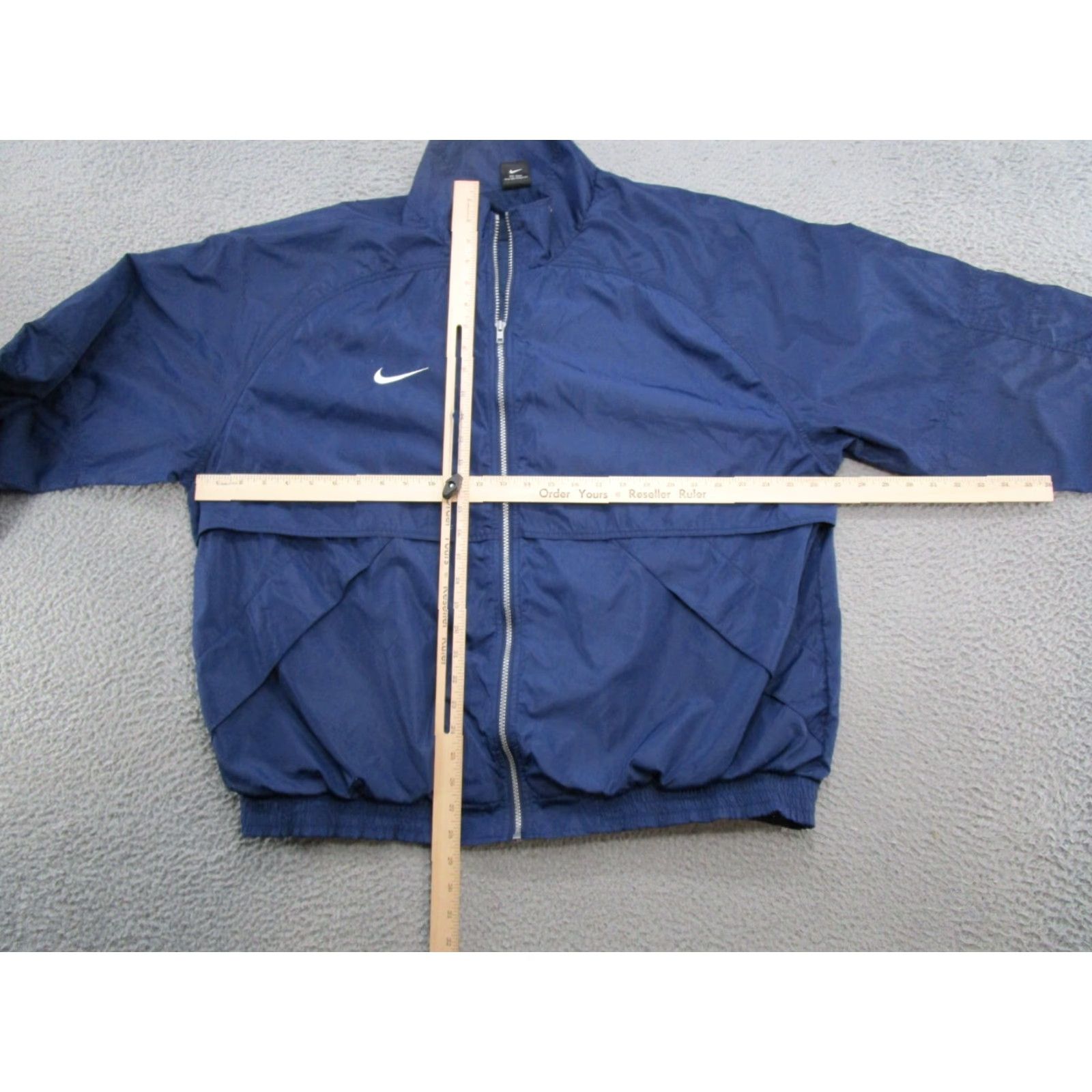 Nike VINTAGE Nike Team Swoosh Windbreaker Jacket Men's Blue 2XL Full Zip Windbreaker Nike Swoosh 90s Sports Jacket Mens Blue 2XL Read Size US XXL / EU 58 / 5 - 6 Thumbnail
