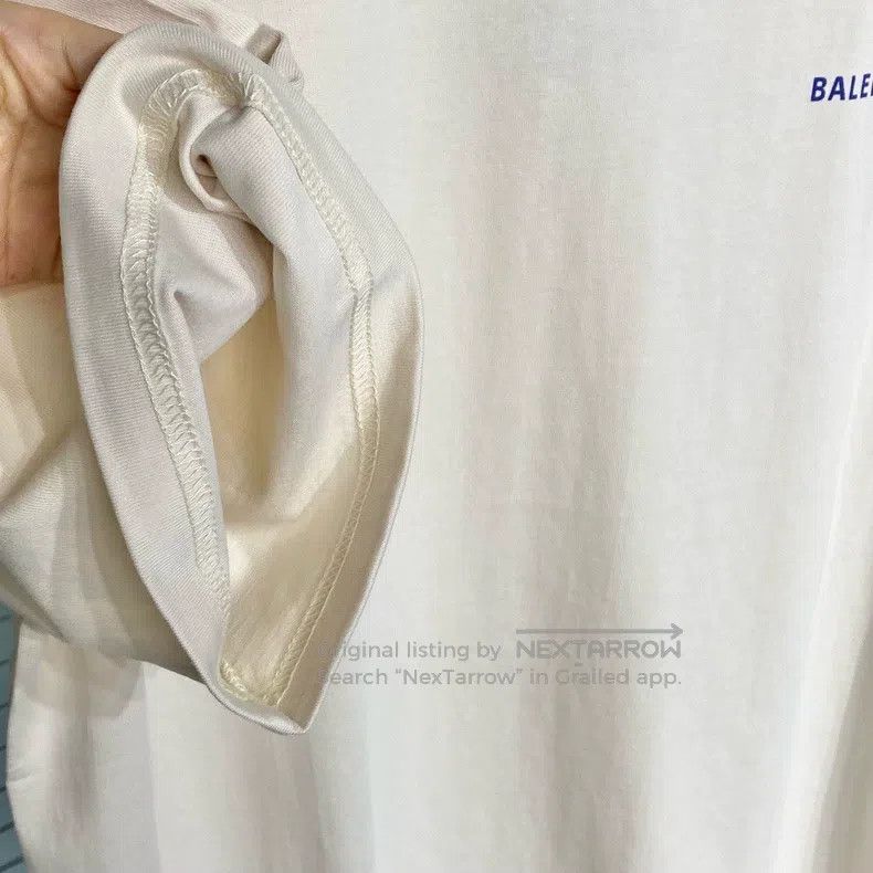 Balenciaga Balenciaga Short-sleeve T-shirt with front and back letter Size US XL / EU 56 / 4 - 4 Thumbnail