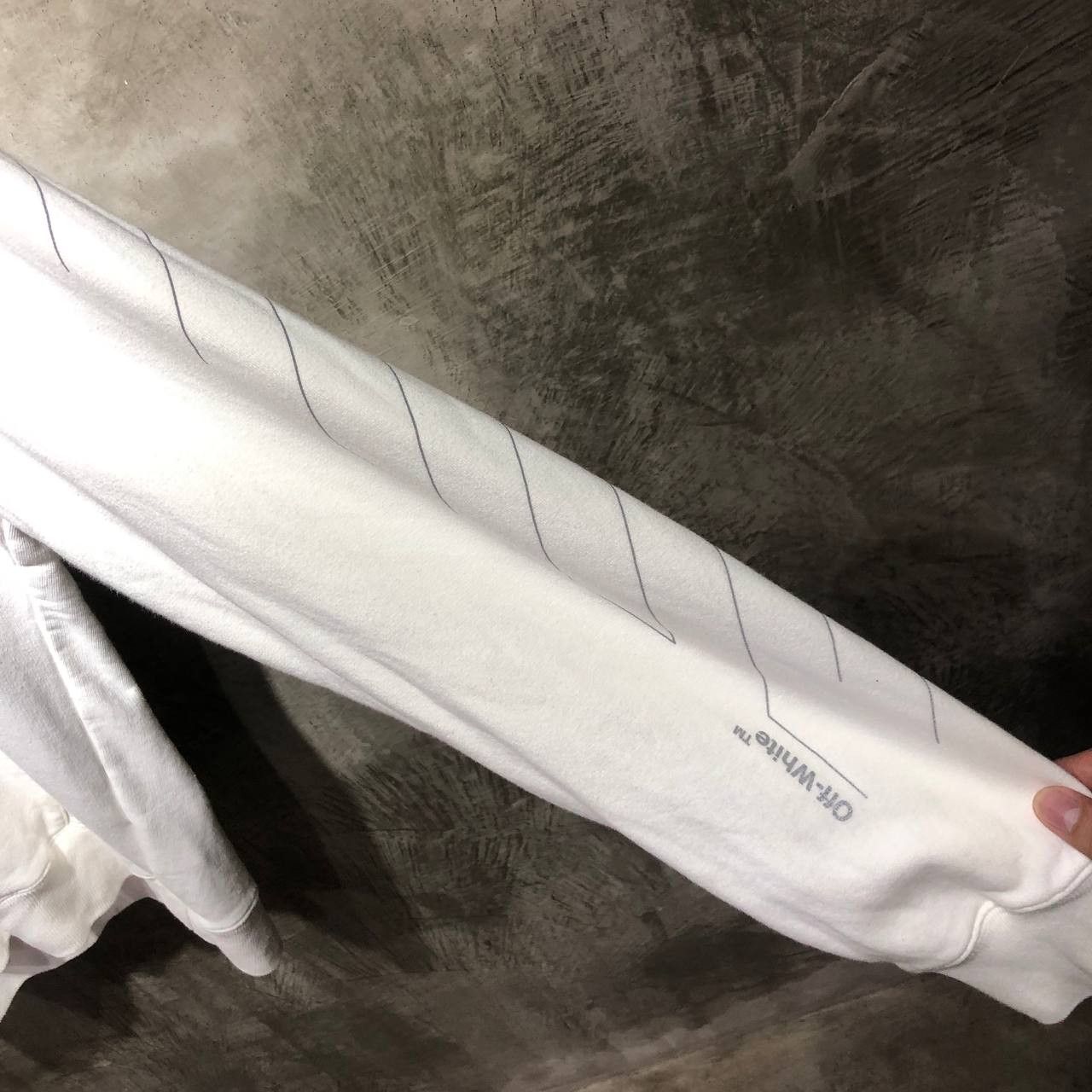 Off-White Off-White Unfinished Arrows hoodie Size US L / EU 52-54 / 3 - 10 Thumbnail