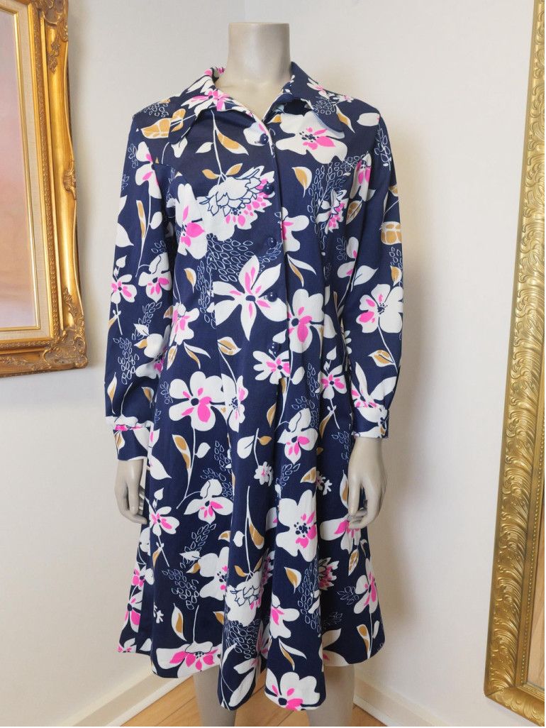 Vintage 1970’s plus size women’s vintage casual floral day dress Size M / US 6-8 / IT 42-44 - 2 Thumbnail