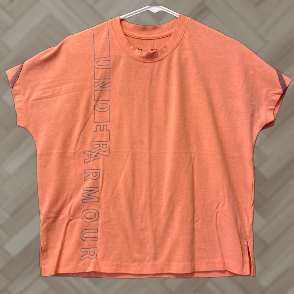 Under Armour Under Armour Shirt Womens XS Peach Short Sleeve Scoop Neck Basic Logo /105-38 Size XS / US 0-2 / IT 36-38 - 1 Thumbnail