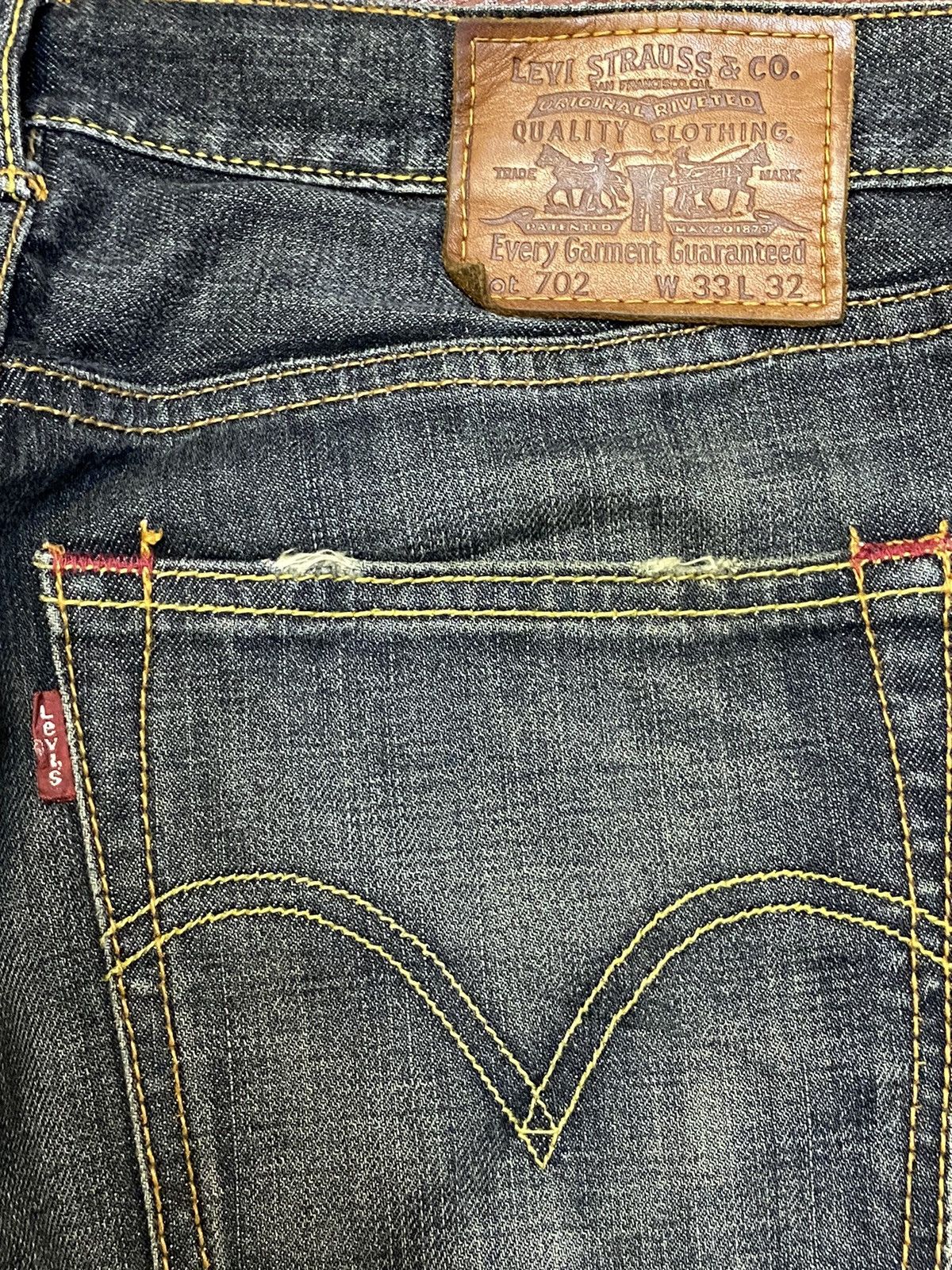 Levi's Vintage Levis702 90s Black Denim Baggy Style Jeans Size US 36 / EU 52 - 9 Thumbnail
