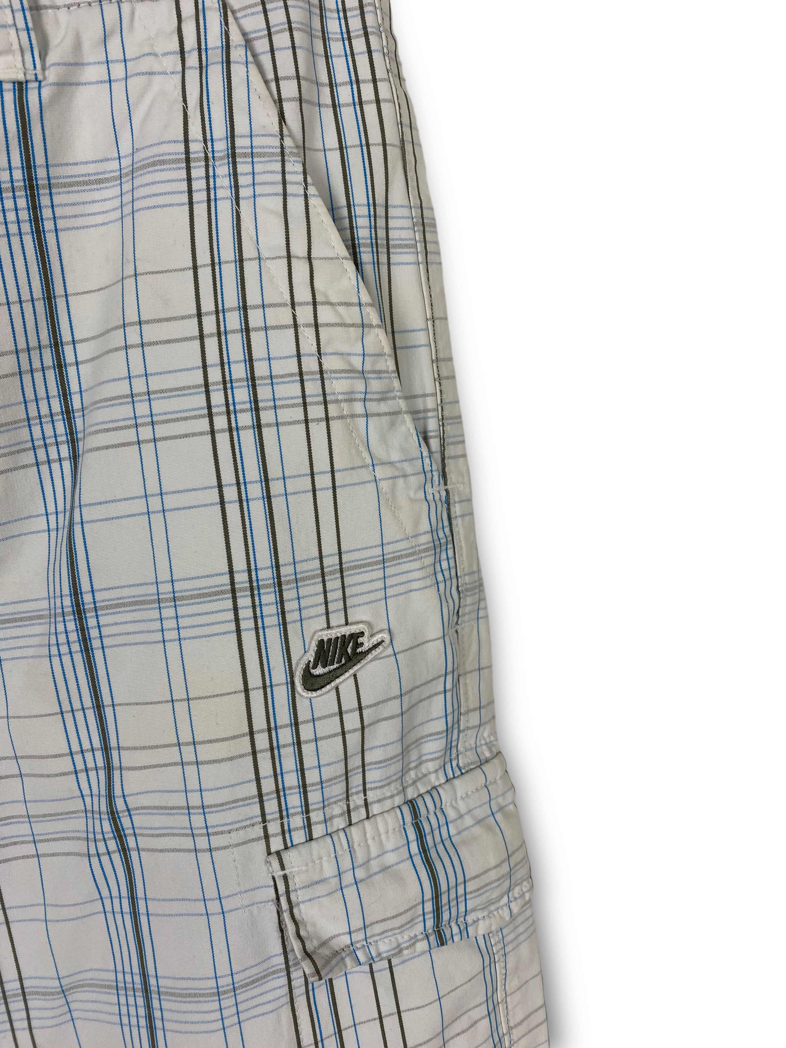 Nike Vintage NIKE White Checked Cargo Short M481 Size US 31 - 4 Thumbnail