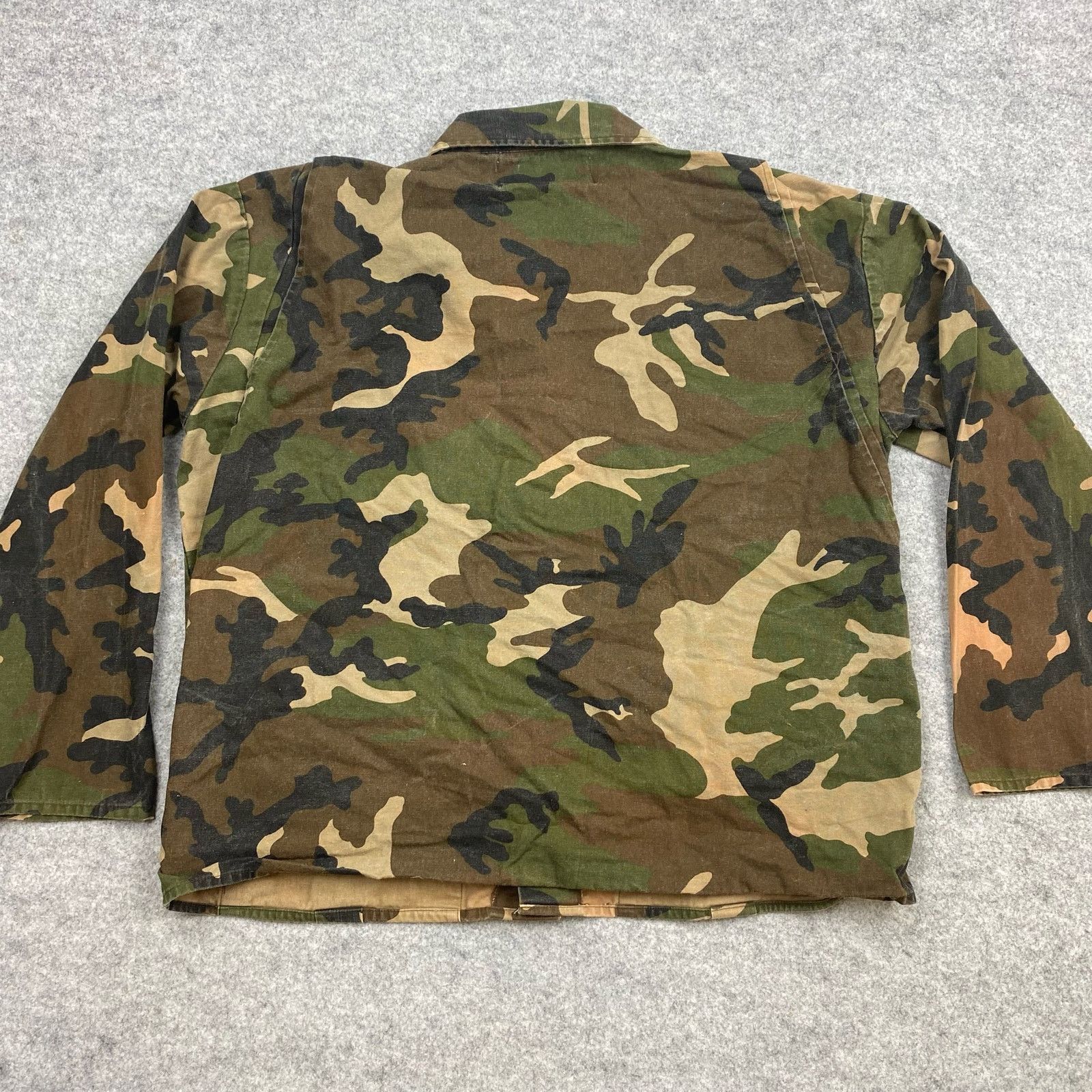 Winchester Winchester jacket mens L vintage camo Y2K punk skater grunge Size US L / EU 52-54 / 3 - 2 Thumbnail
