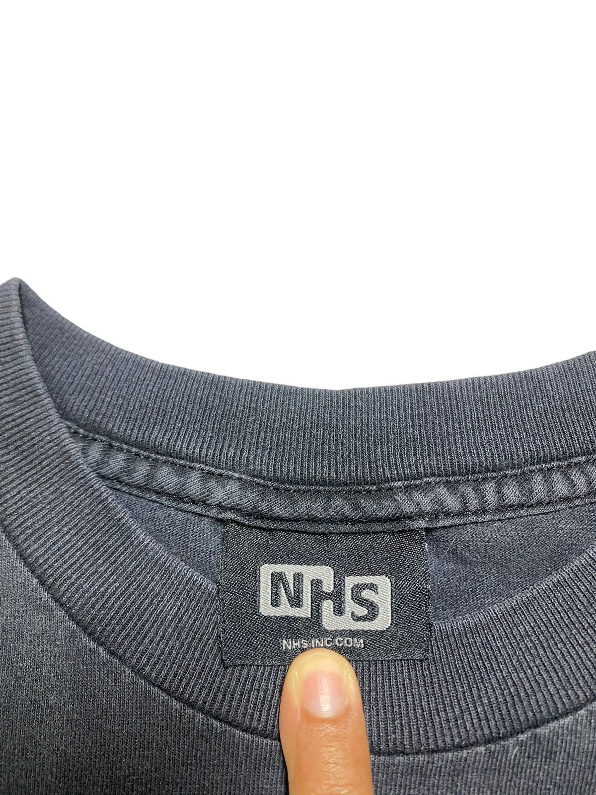 Other VINTAGE INDEPENDENT NHS TAG SPELLOUT LOGO TEE Size US L / EU 52-54 / 3 - 8 Thumbnail