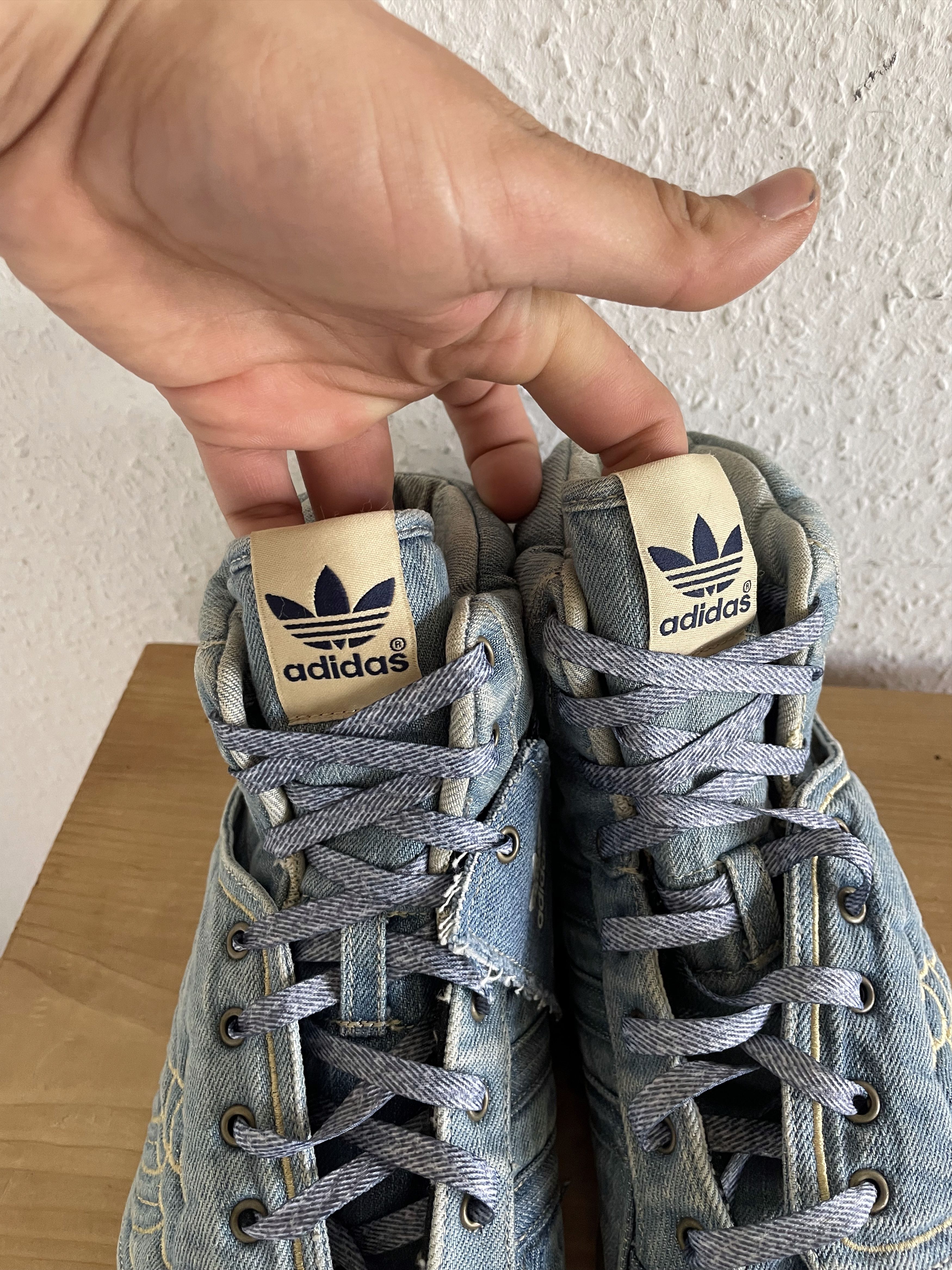 Adidas × Jeremy Scott JS Denim Wings Sneakers Size US 12.5 / EU 45-46 - 6 Thumbnail