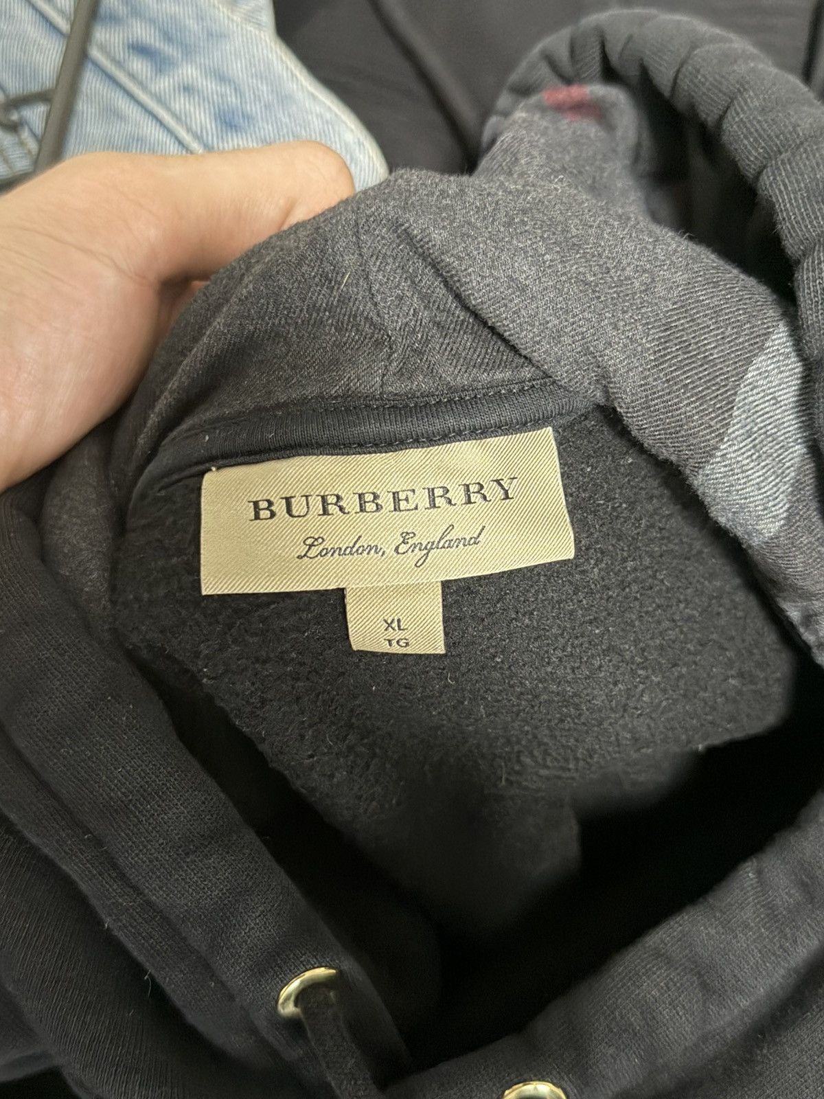 Burberry BURBERRY BLACK CHECKED HOOD HOODIE Size US XL / EU 56 / 4 - 6 Thumbnail