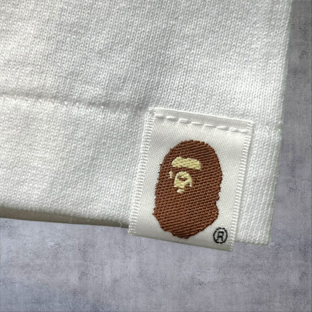 Bape BRAND NEW BAPE COLOR CAMO MILO ON BAPE TEE SIZE L Size US L / EU 52-54 / 3 - 5 Thumbnail