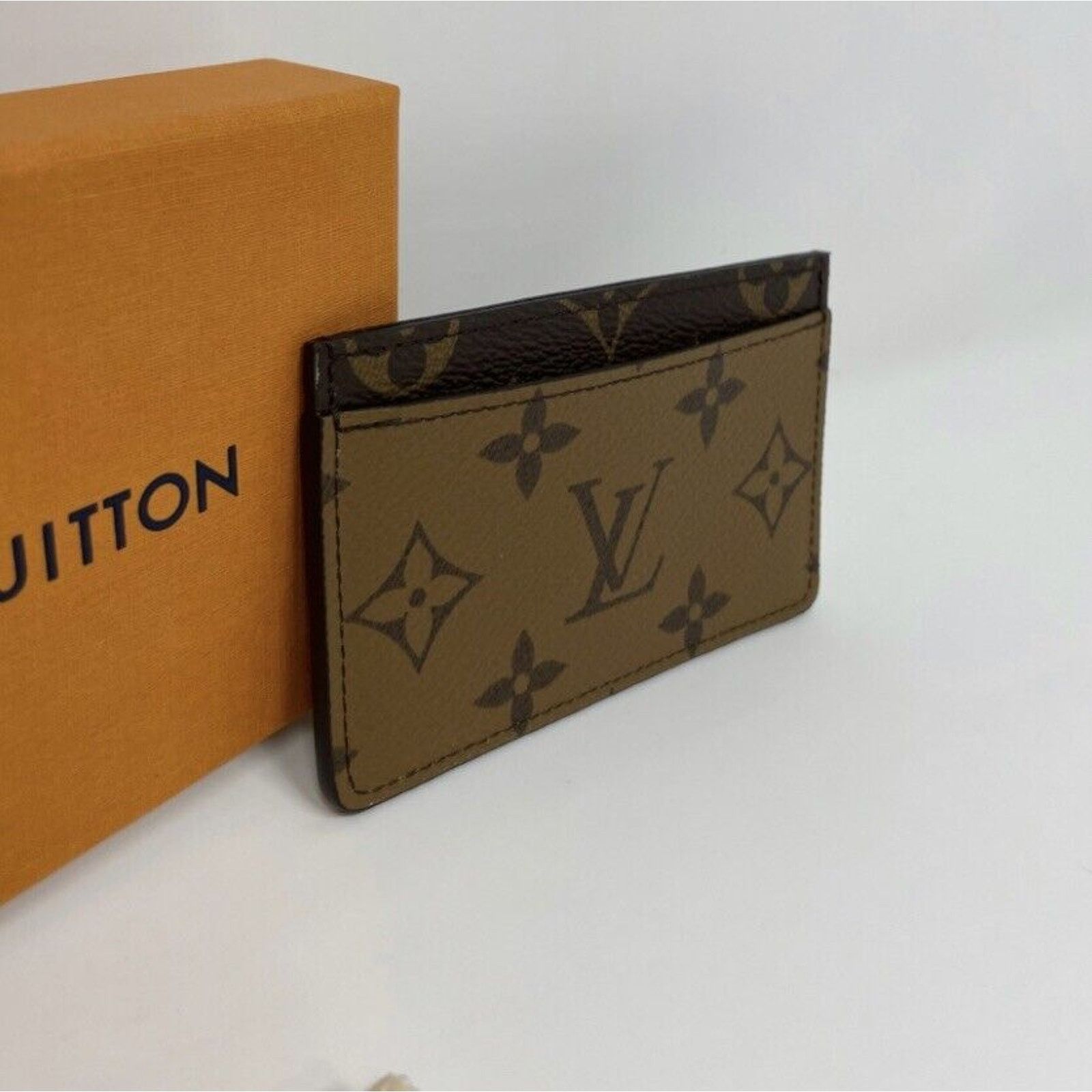 Louis Vuitton Brand New Louis Vuitton Monogram Reverse Canvas Card Holder Size ONE SIZE - 4 Thumbnail