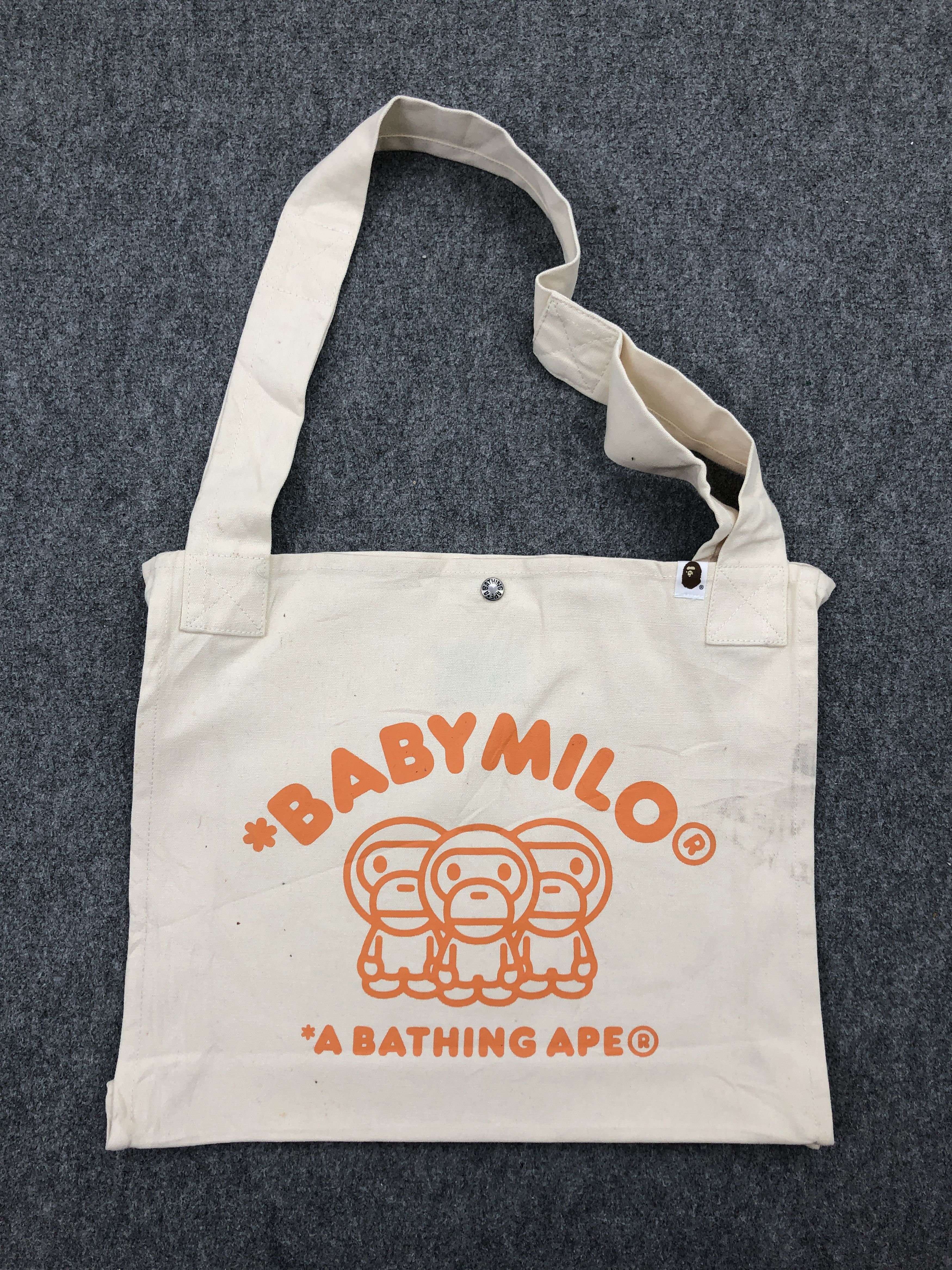 エイプ　BABY MILO FUR TOTE BAG A BATHING APE - A BATHING APE BABY MILO FUR TOTE BAGの通販