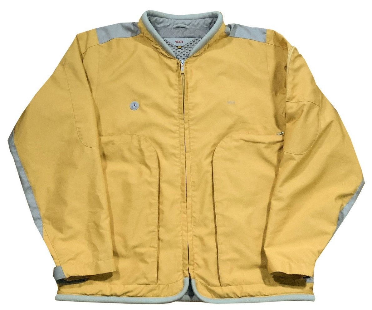 Vintage Tumi Mustard / Grey Outdoor Jacket (Size L)