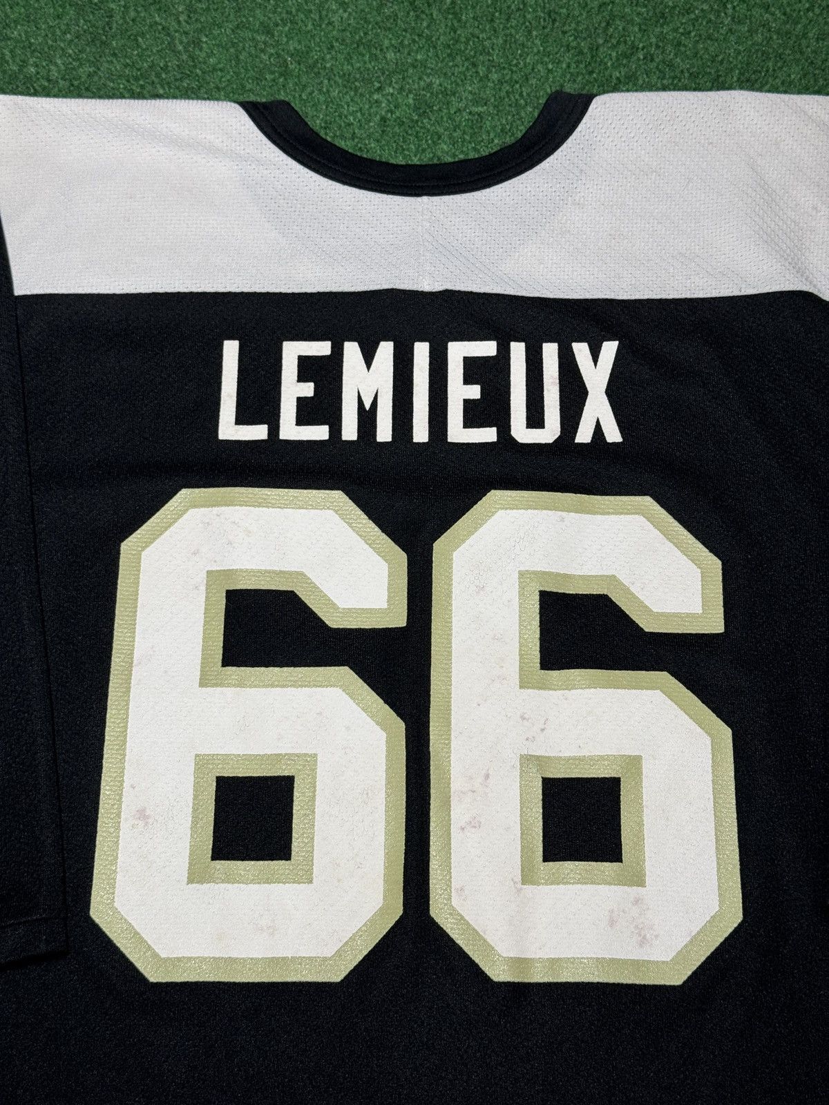 Ccm Vintage Mario Lemieux Penguins 90s CCM M/L Hockey Jersey Size US M / EU 48-50 / 2 - 4 Thumbnail