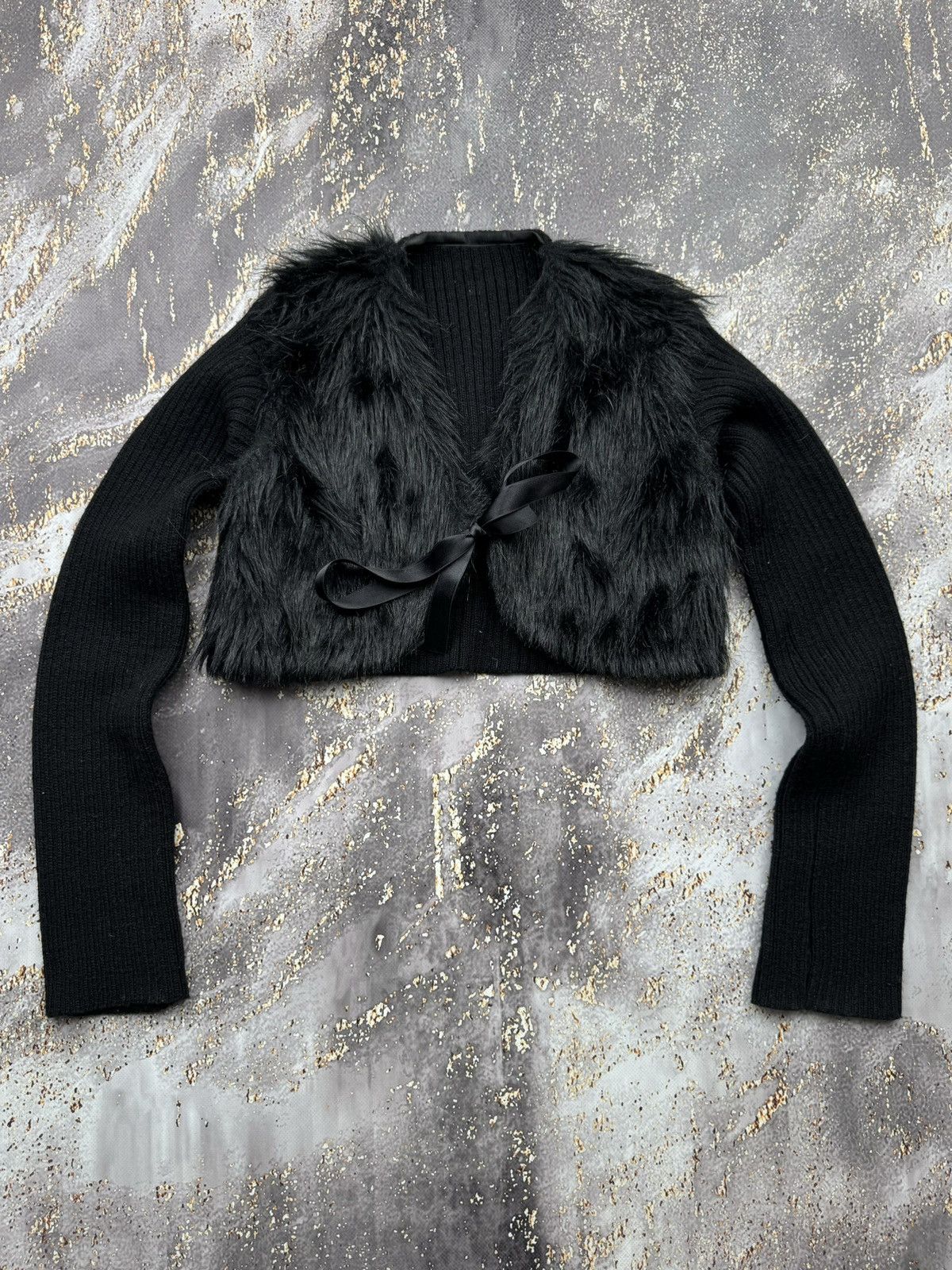 Vintage Vintage Faux Fur Cropped Sweater Size XS / US 0-2 / IT 36-38 - 1 Thumbnail