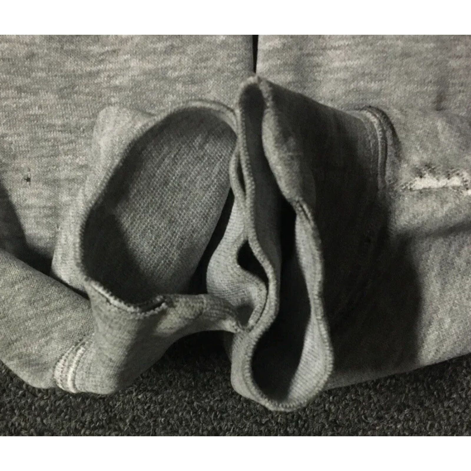 Travis Scott VINTAGE Nike Center Swoosh Georgia Football Hoodie L Gray 90s Grunge Sugar Bowl Men Large Football USA College Retro Sport Mens Size US L / EU 52-54 / 3 - 7 Thumbnail