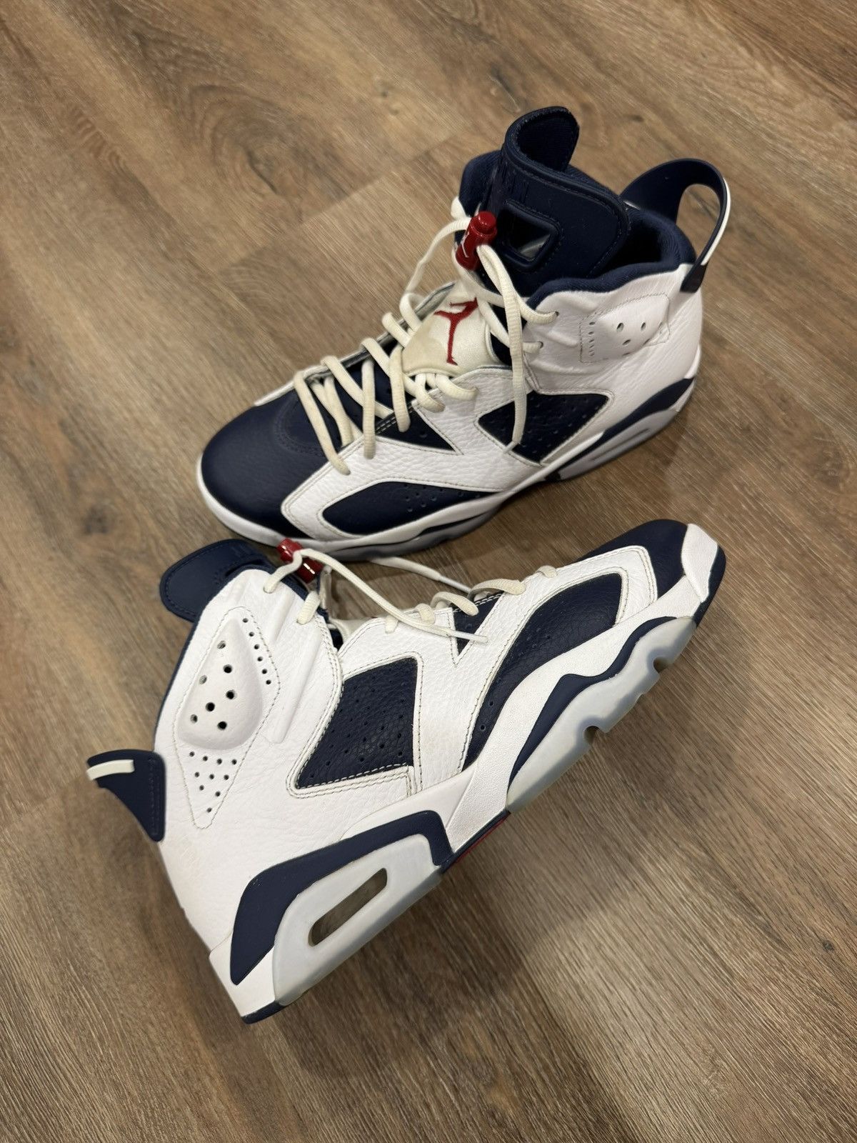 Jordan Brand Air Jordan 6 Retro Olympic (2024) Size US 9.5 / EU 42-43 - 9 Thumbnail