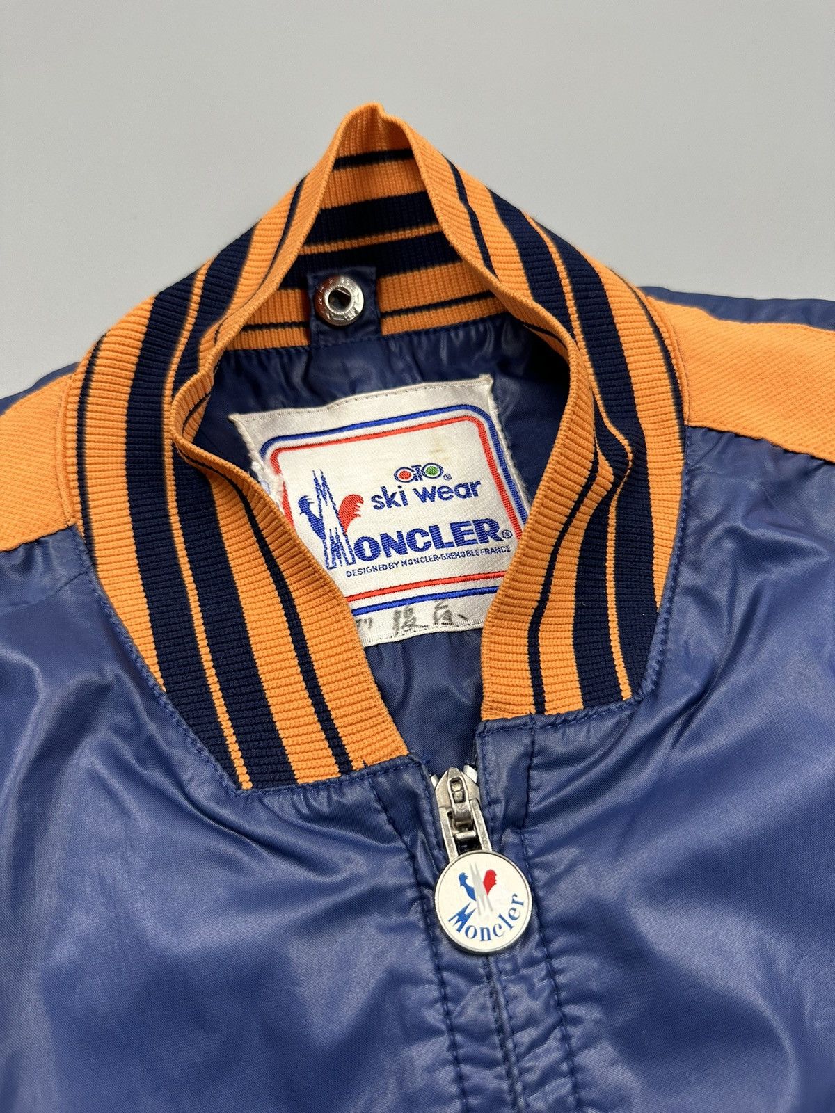 Moncler Vintage Moncler France Light Bomber Jacket Size US L / EU 52-54 / 3 - 8 Thumbnail
