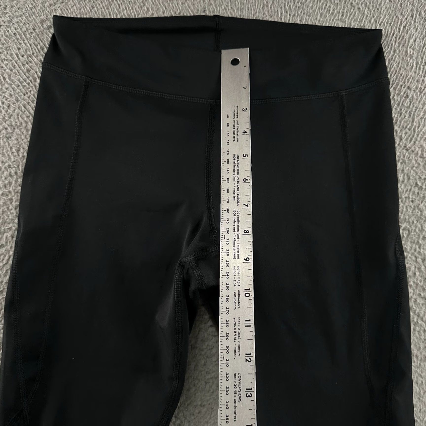 Under Armour Under Armour Leggings Womens Cropped Black M Polyester Growers? Size 32" / US 10 / IT 46 - 5 Thumbnail