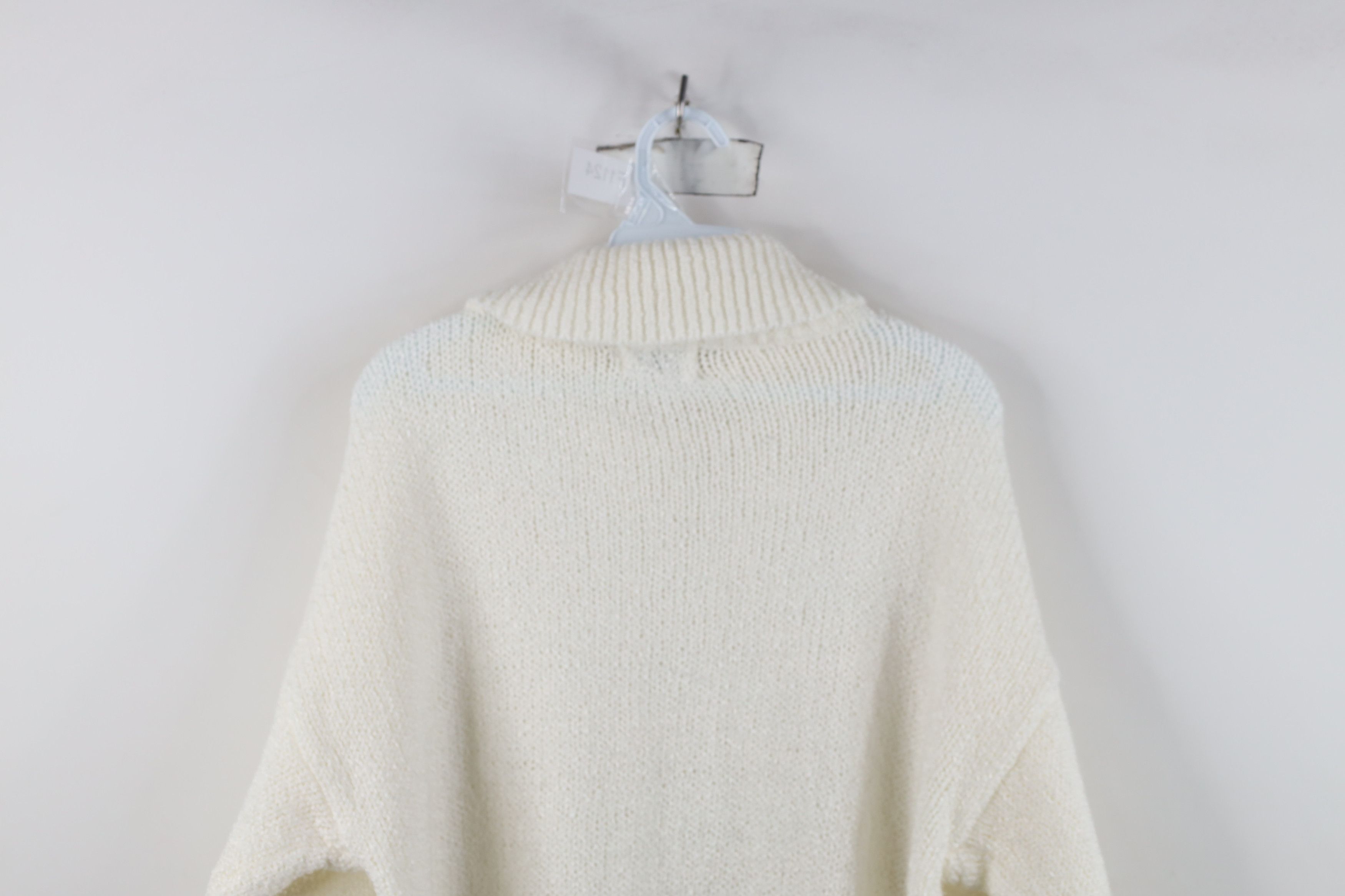 Vintage Vintage 90s Streetwear Crochet Cable Knit Collared Sweater Size L / US 10 / IT 46 - 11 Thumbnail