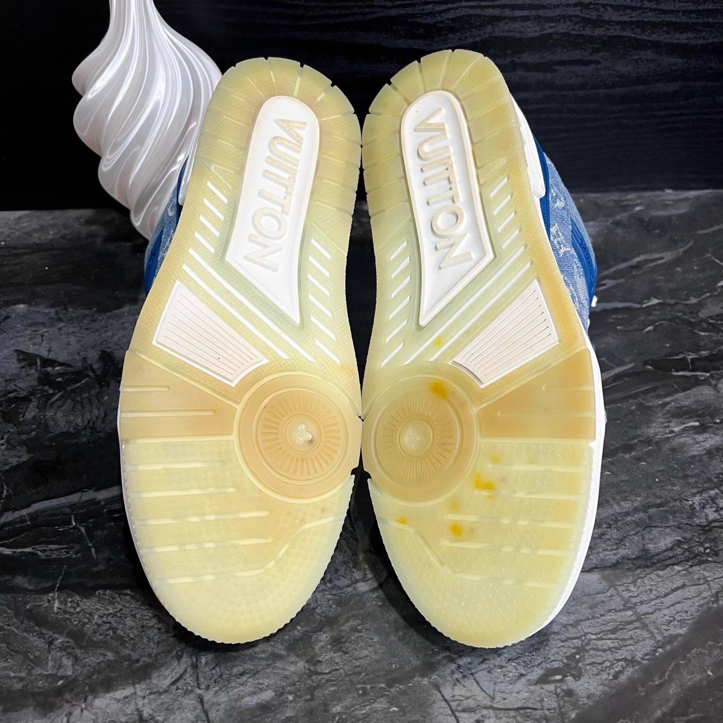 Louis Vuitton Lv 1089 41 Denim W/Blue Trainer 95 New Size US 8 / EU 41 - 5 Thumbnail