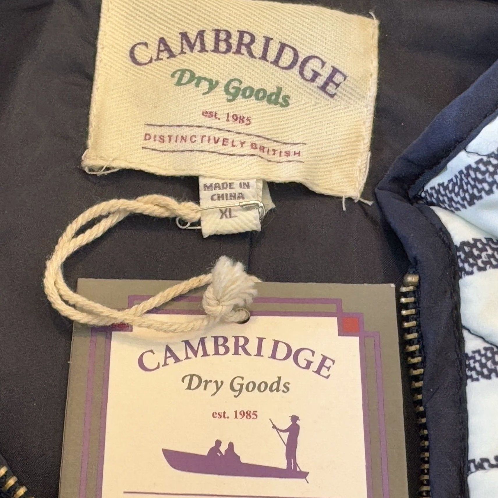 Vintage VINTAGE Cambridge Dry Goods Quilted Vest Womens XL Blue Stripe Full Zip Pockets NEW Size XL / US 12-14 / IT 48-50 - 5 Thumbnail