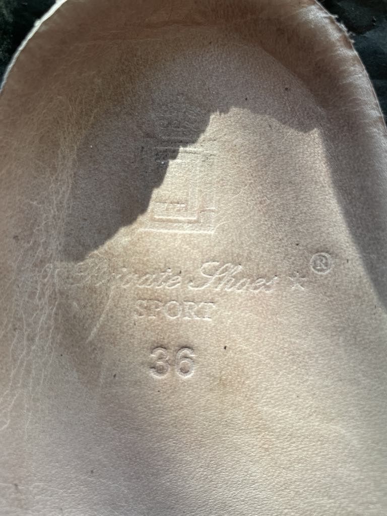Golden Goose Super Star Size US 6 / IT 36 - 20 Thumbnail