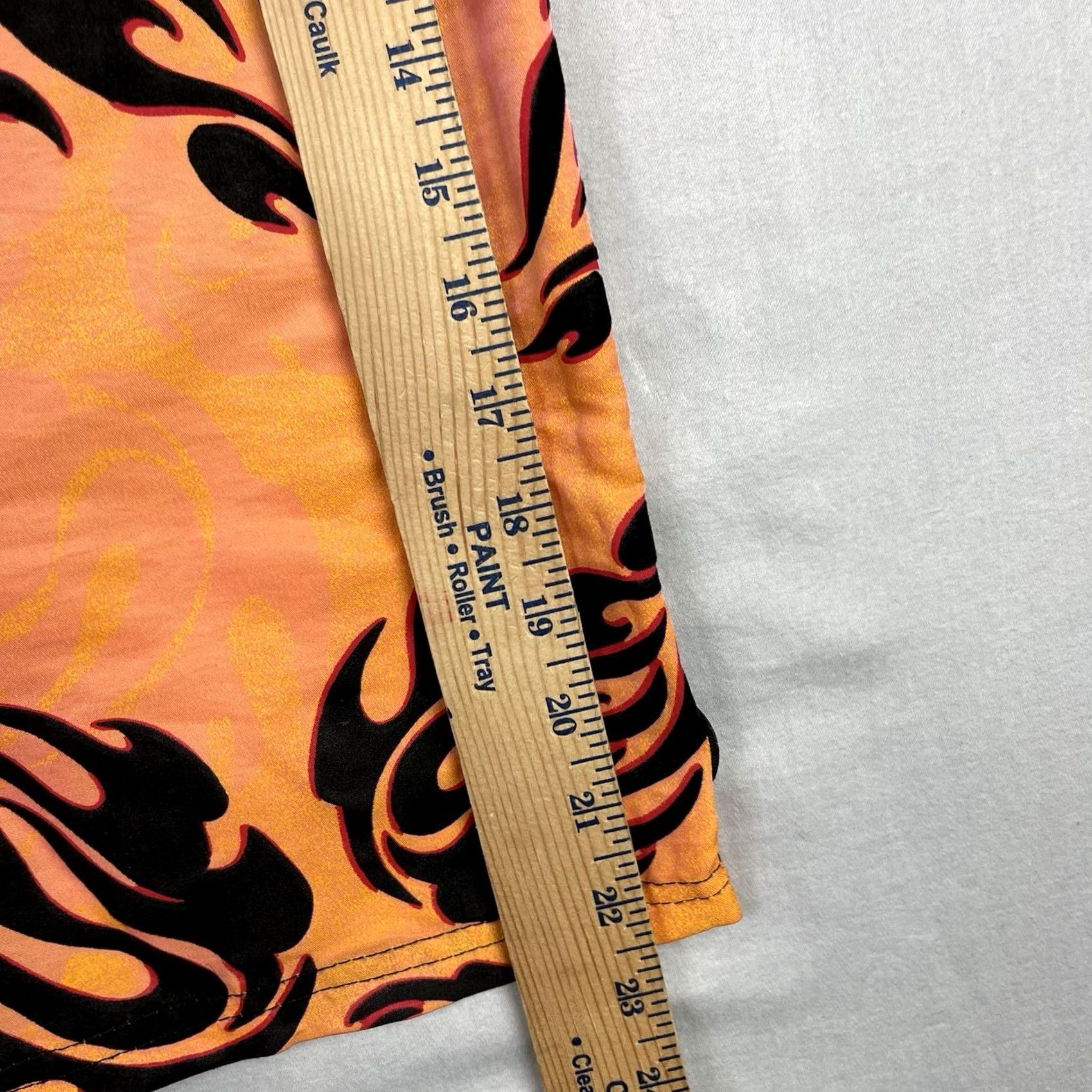 Vintage Hawaiian Island Creations Board Shorts Mens 36 Swim Surf Flames Vintage HIC Orange Polyester Nylon Pockets Drawstring Beach Surfing 90s Mens Size US 36 / EU 52 - 6 Thumbnail