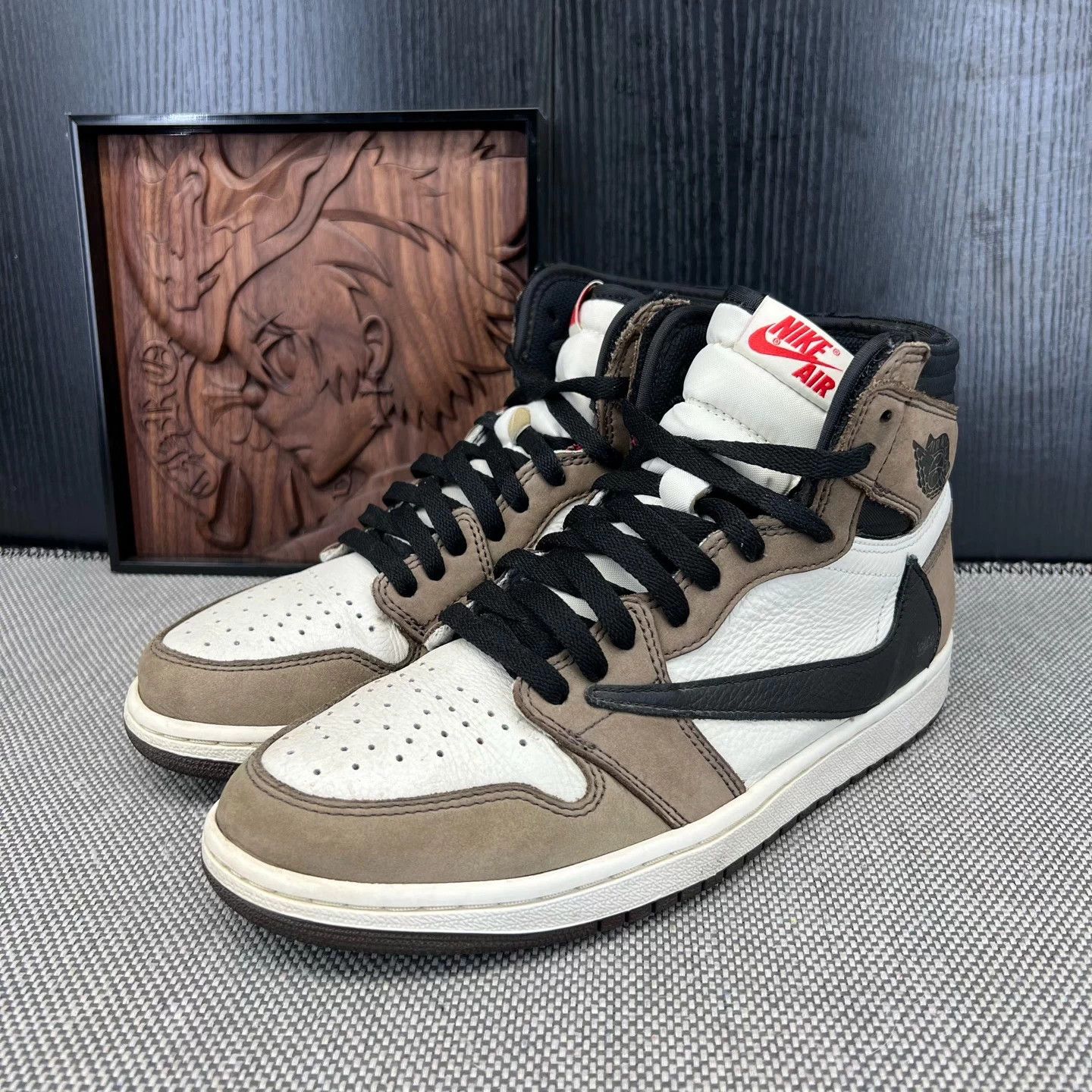 Nike AJ1 High TS Original Reverse Swoosh Size US 9 / EU 42 - 3 Thumbnail