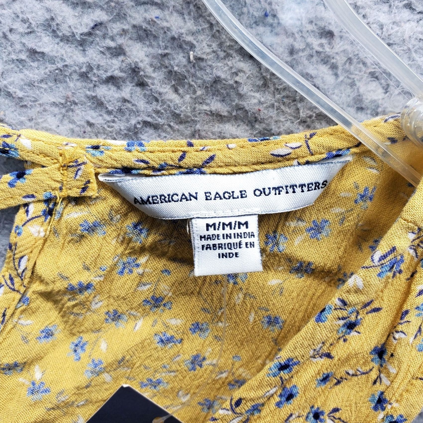 American Eagle Outfitters American Eagle Outfitters Blouse Wool? Mult Floral Cross Back Womens M Shirt Size M / US 6-8 / IT 42-44 - 5 Thumbnail