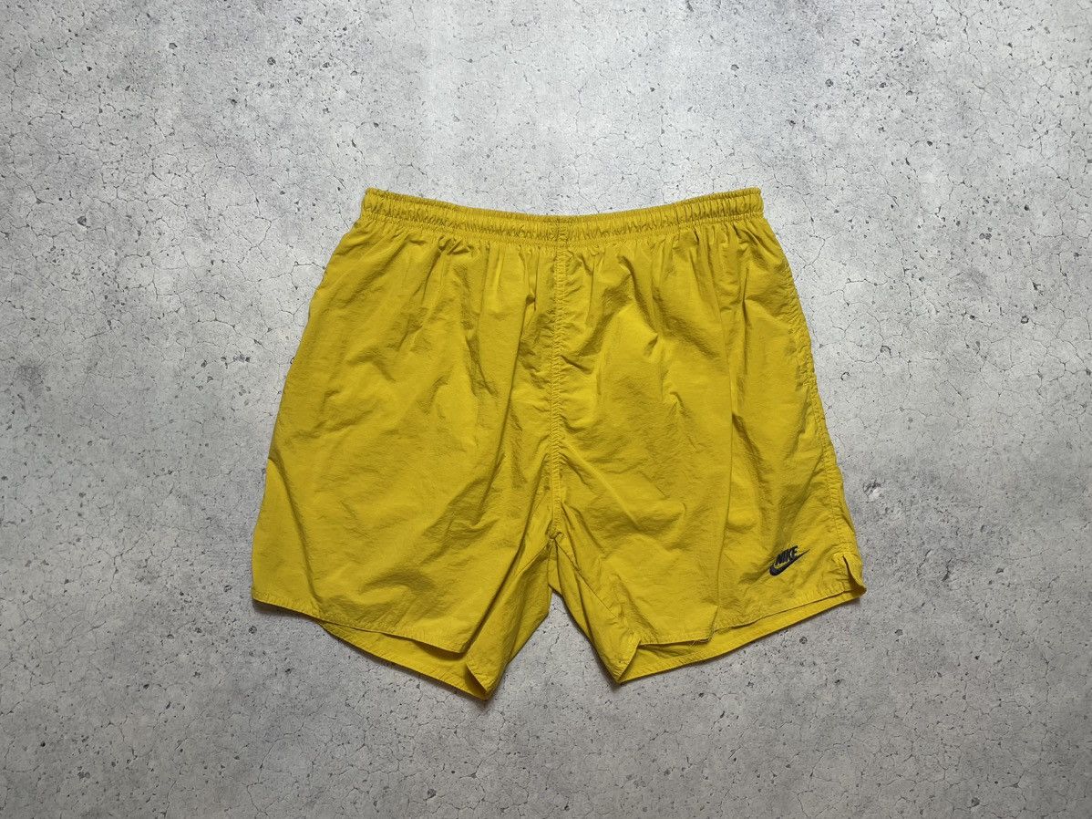 Nike × Vintage Vintage 90s Nike Nylon Shorts Big Swoosh Drill Retro Y2K Size US 36 / EU 52 - 2 Thumbnail
