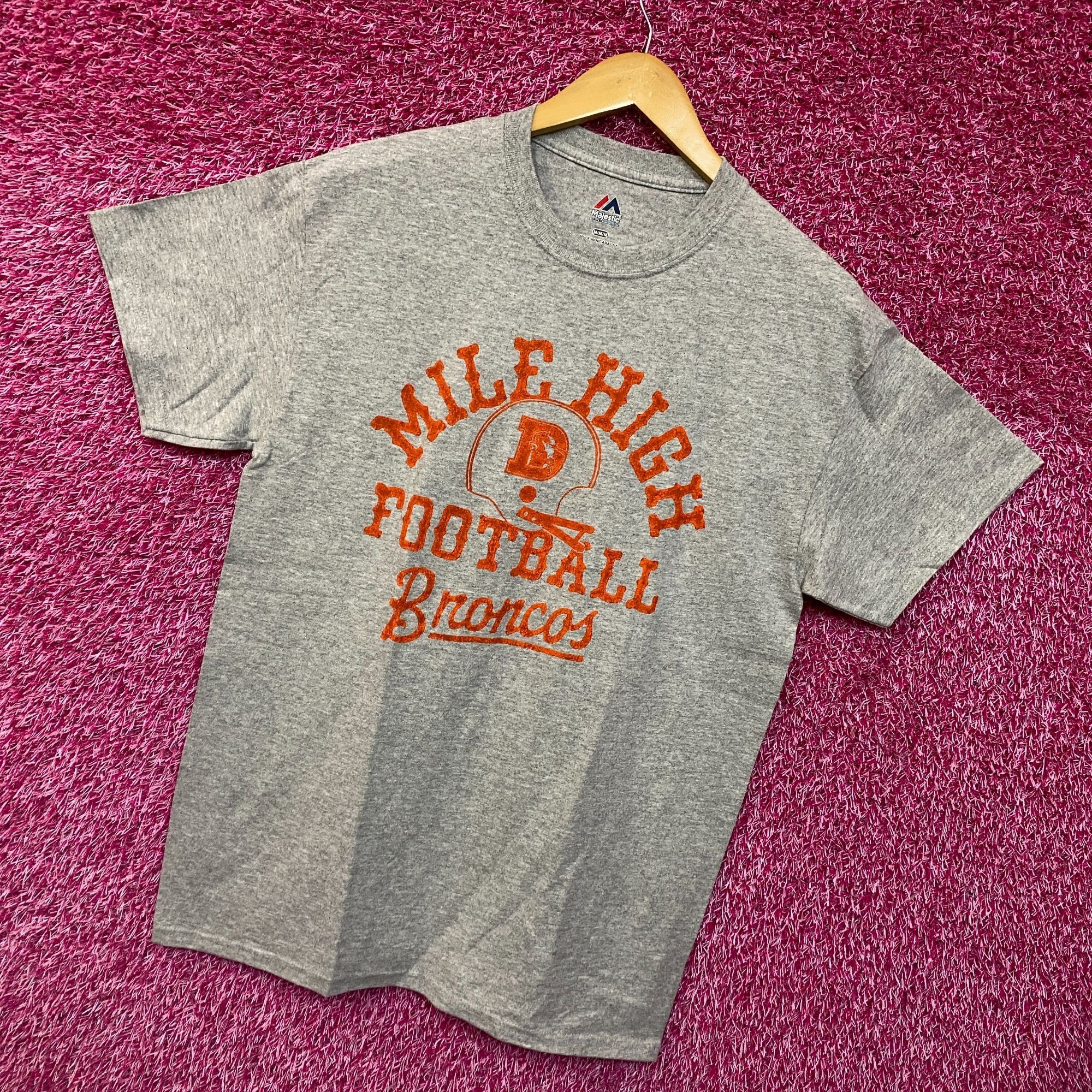 Majestic Denver Broncos Mile High Football NFL Throwback Team Tee med Size US M / EU 48-50 / 2 - 3 Thumbnail