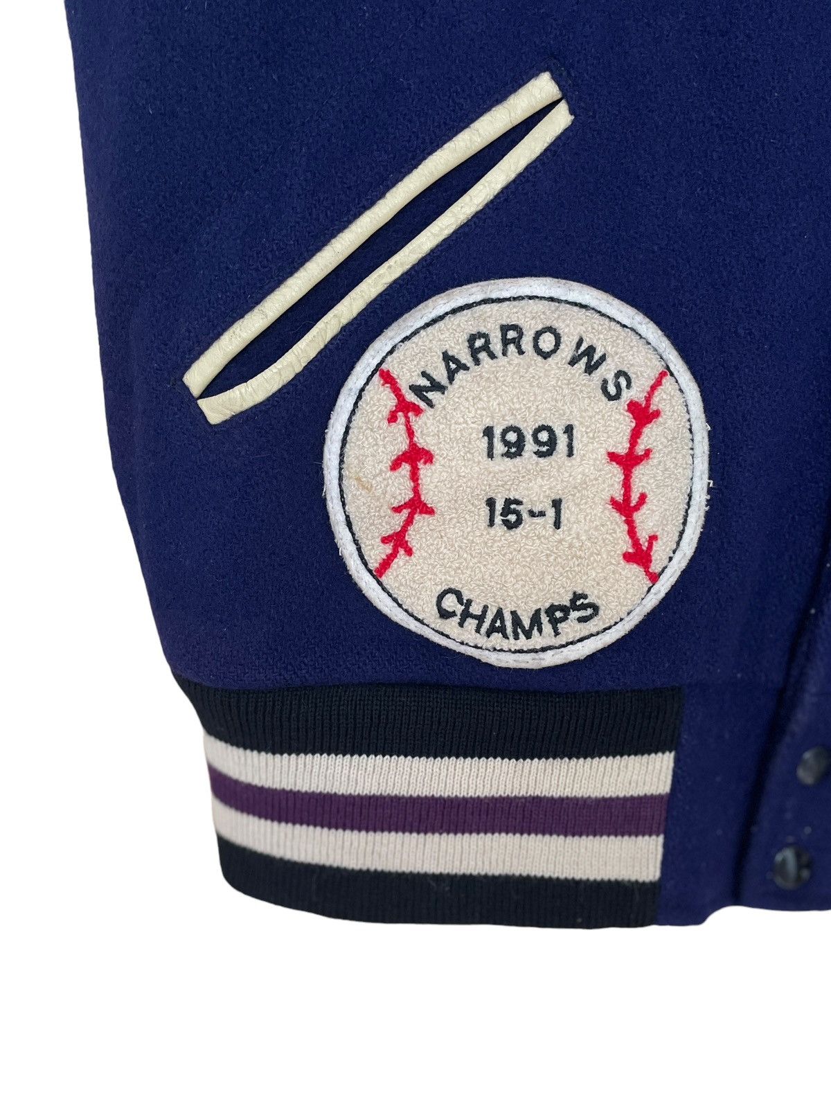 Vintage Vintage Baseball Team Narrow Champ Wool Leather Jacket 1990s Size US L / EU 52-54 / 3 - 10 Thumbnail