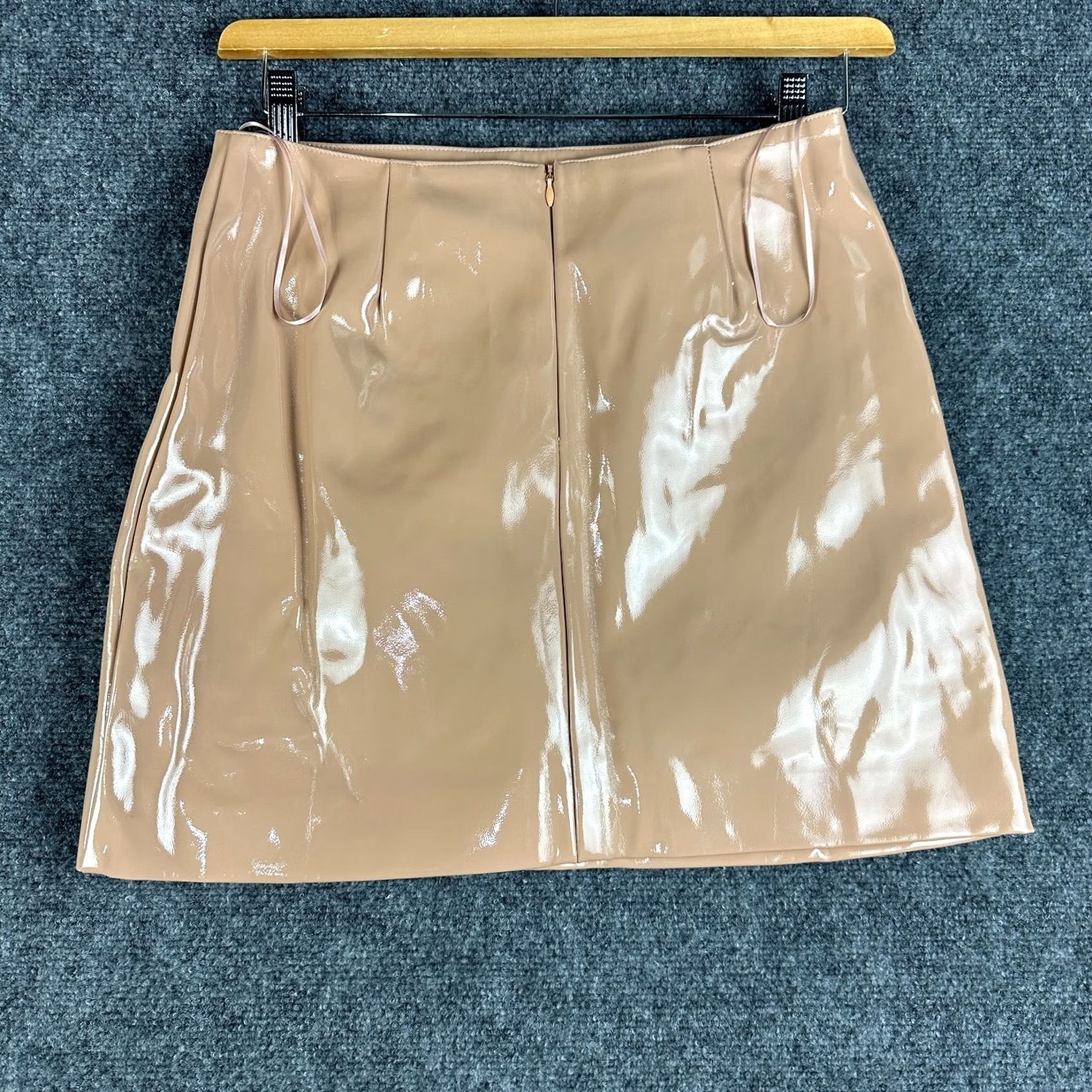 Lulus Lulus Skirt Womens Medium Tan PU Pencil Button Front Lined NEW Size 32" / US 10 / IT 46 - 6 Thumbnail