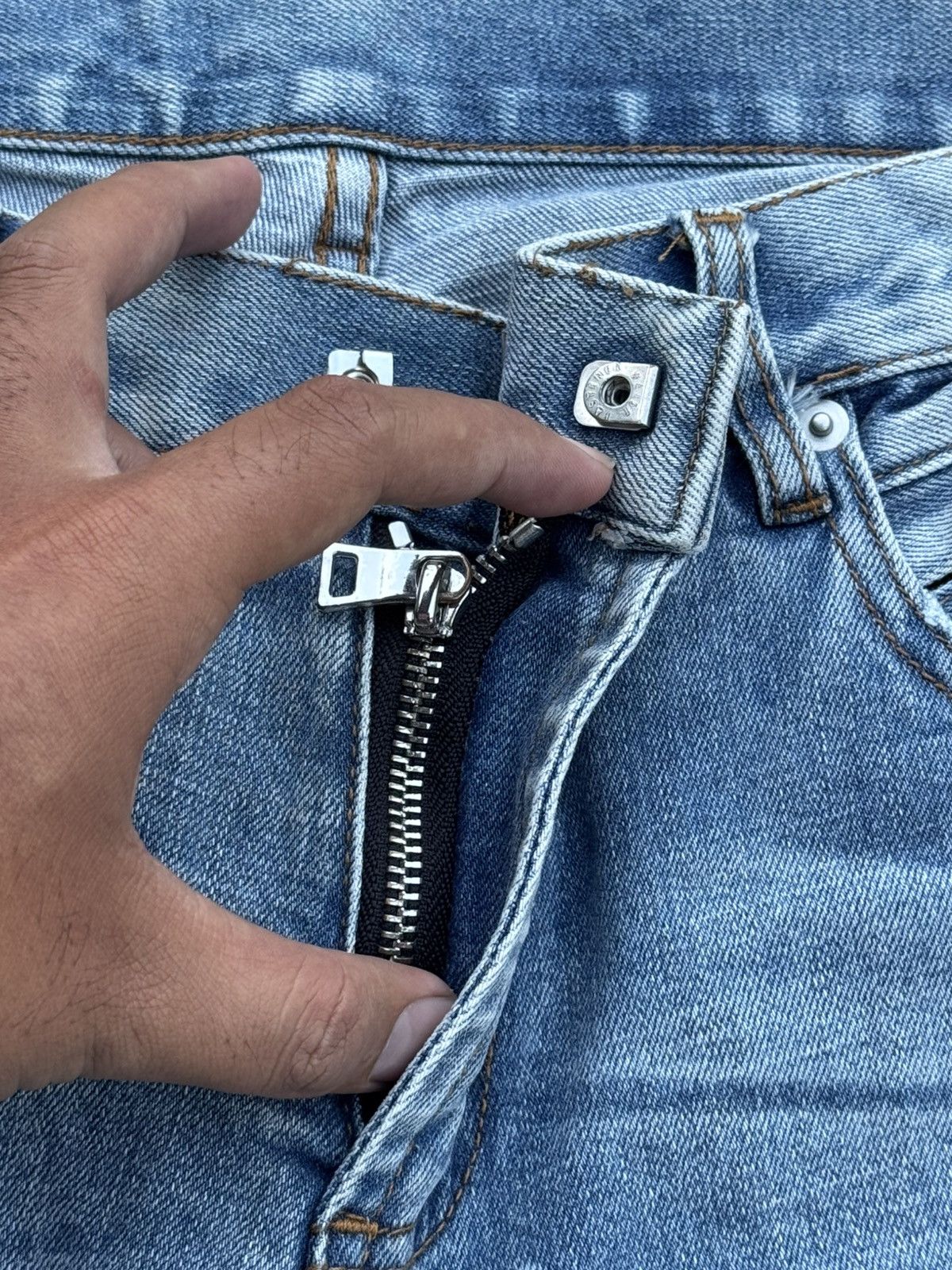 Balmain Balmain Distressed Decarnin Era Jeans Size US 32 / EU 48 - 9 Thumbnail