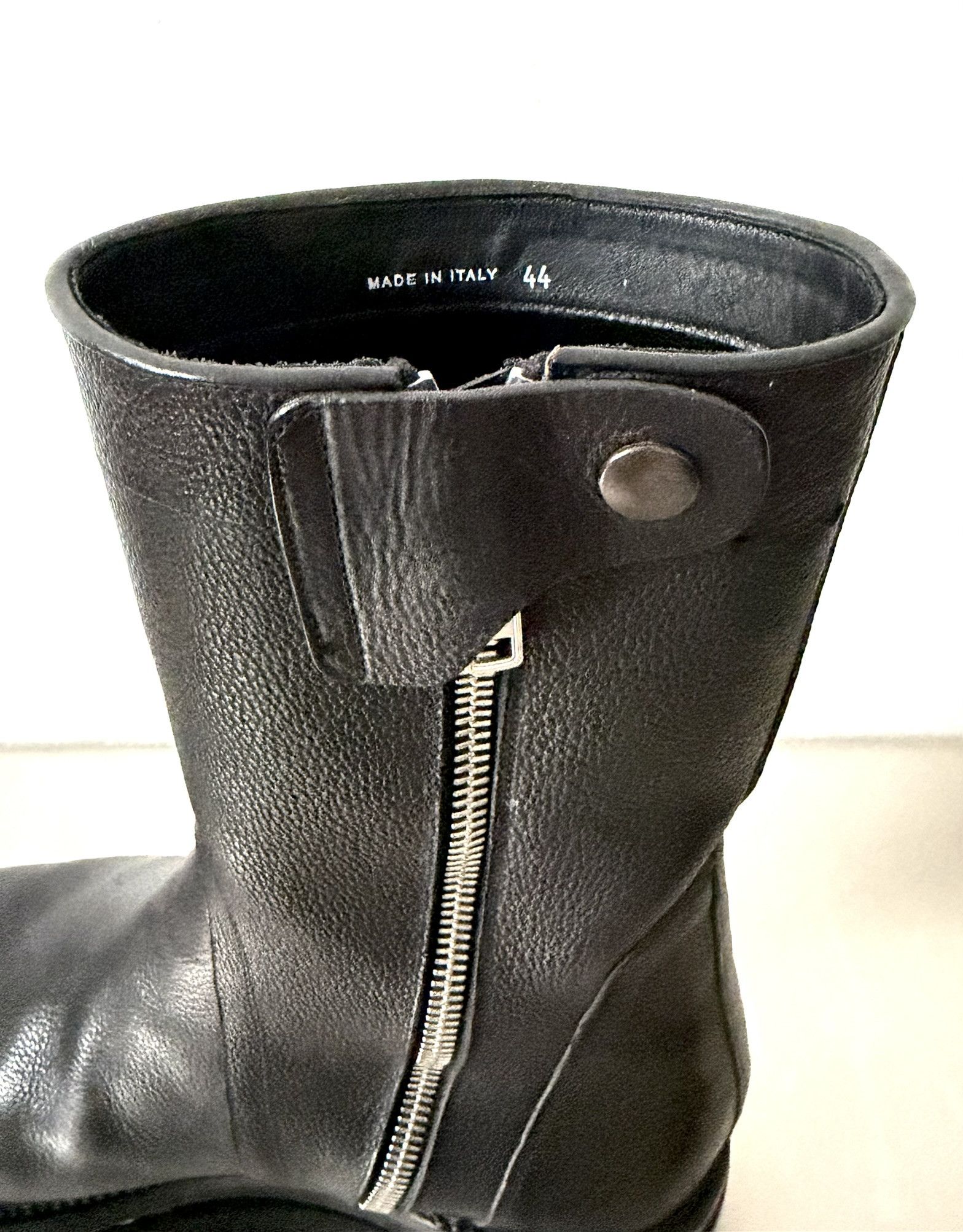 Rick Owens Rick Owens Black Leather Zip Boots EU44 / UK10 Size US 11 / EU 44 - 19 Thumbnail