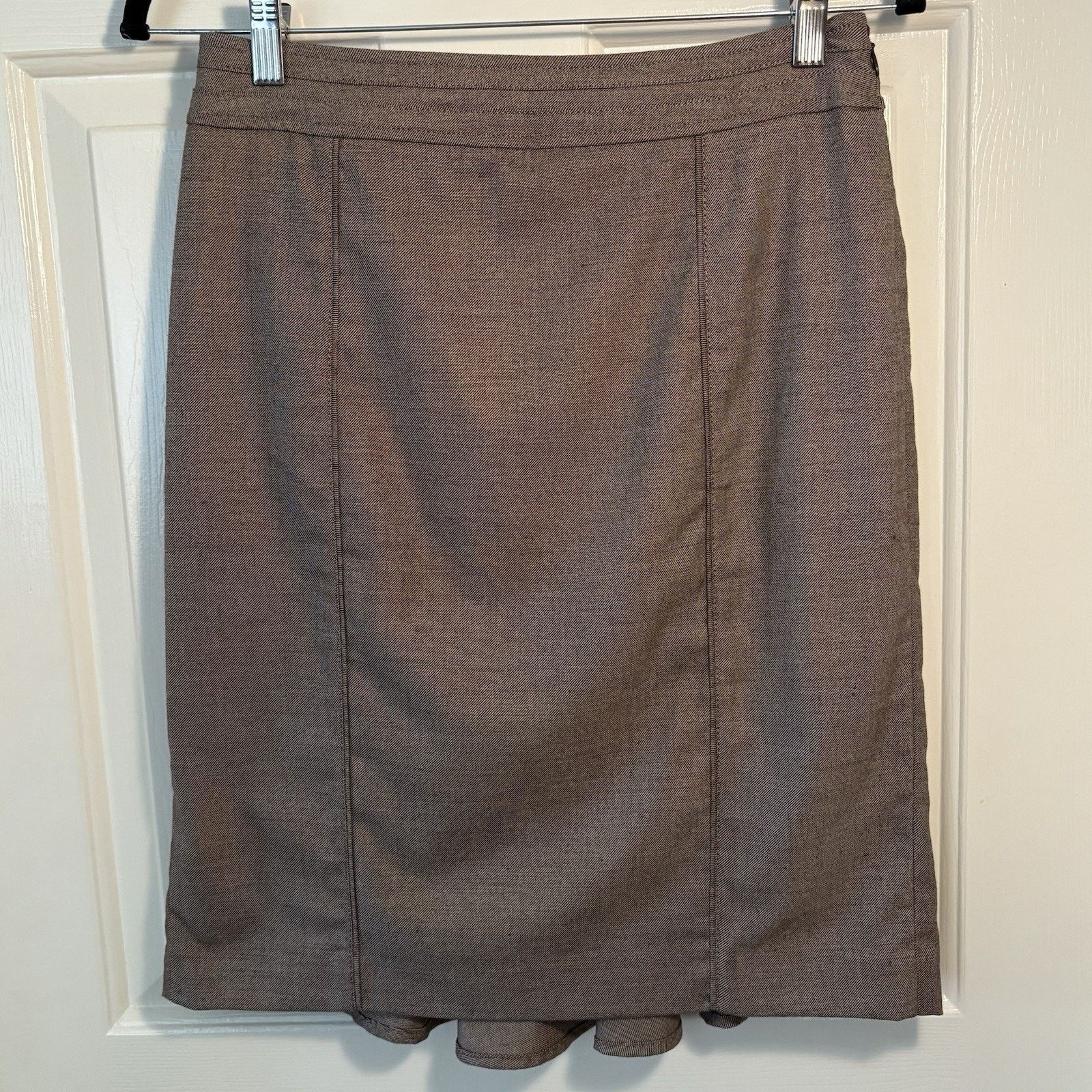 White House Black Market White House Black Market Brown Pleated-Back Skirt - Size 4 Size 27" / US 4 / IT 40 - 3 Thumbnail