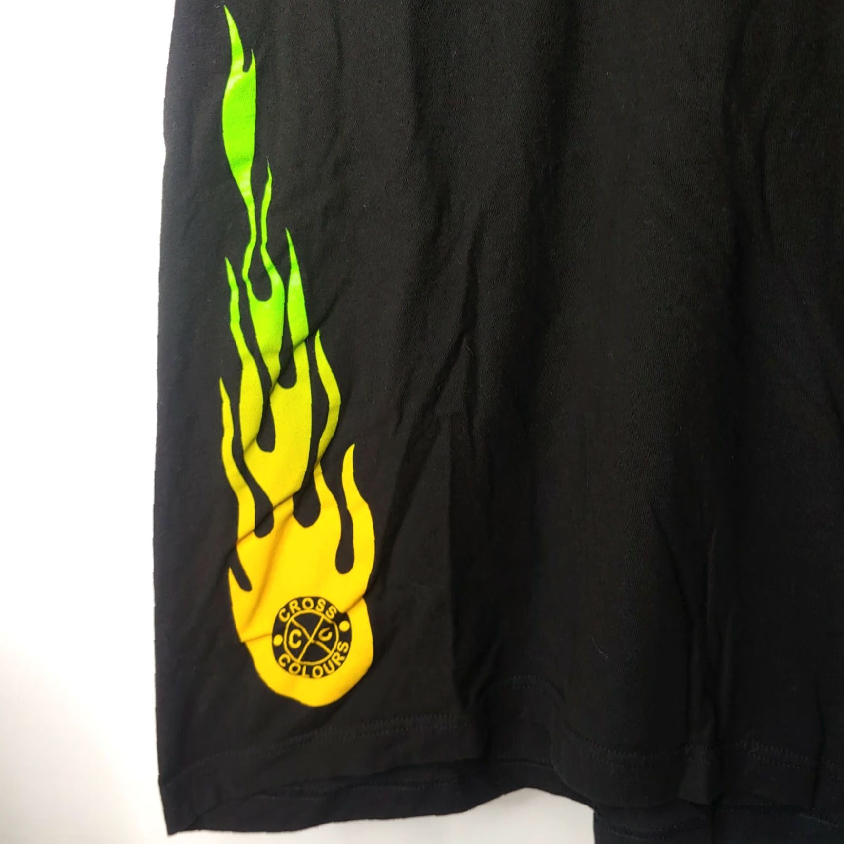 Vintage VINTAGE Billie Eilish Cross Colours Shirt Large Black Short Sleeve Crew Neck Music Graphic Mens Size US L / EU 52-54 / 3 - 4 Thumbnail