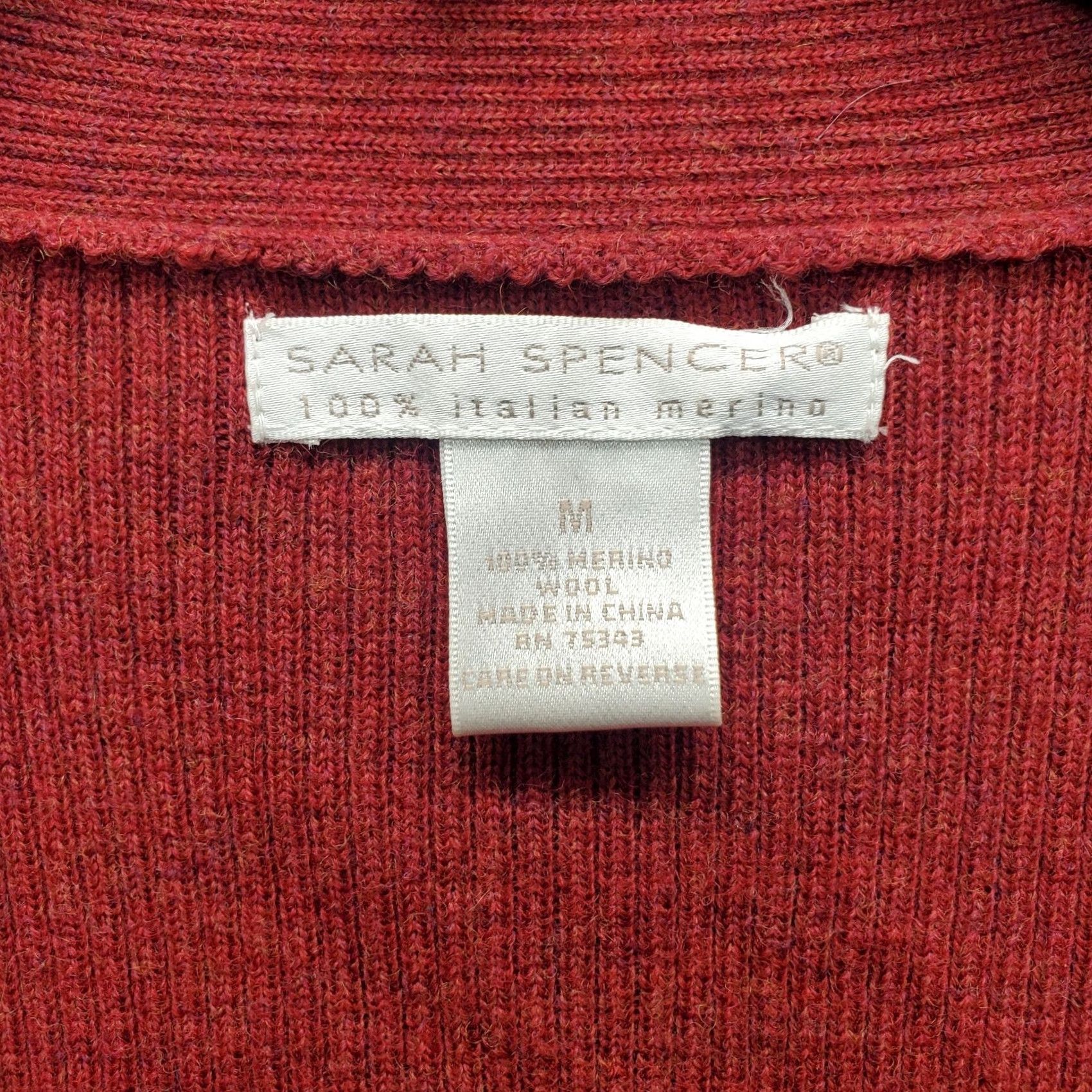 Vintage Sarah Spencer Cardigan Womens M Tight-Knit Merino Wool Dark Red V-Neck Casual Knit Size M / US 6-8 / IT 42-44 - 3 Thumbnail