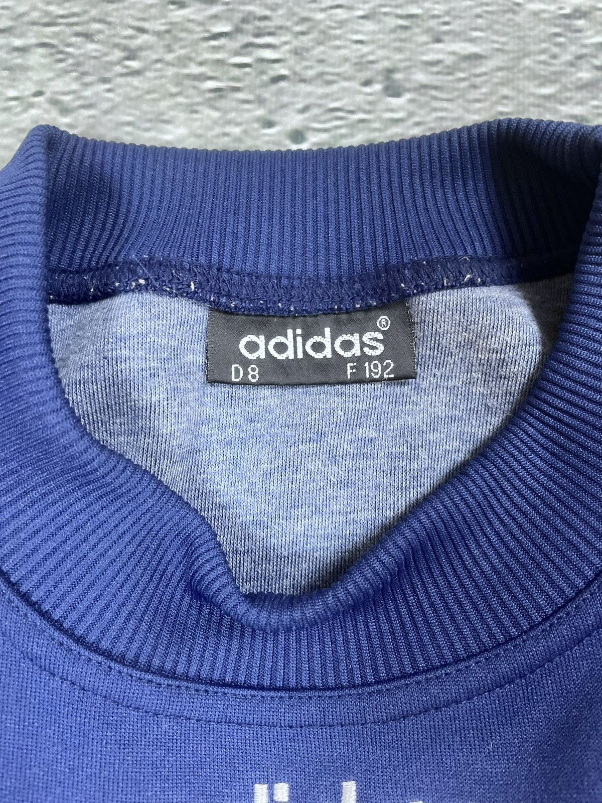 Adidas Adidas vintage sweatshirt big logo crewneck navy Red Y2K Size US L / EU 52-54 / 3 - 4 Thumbnail