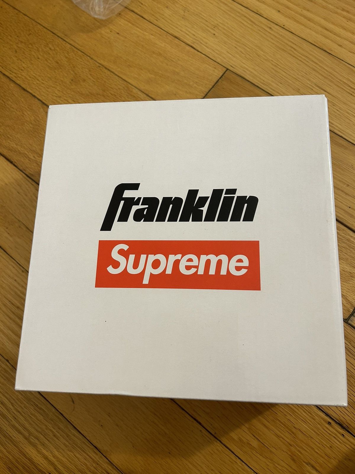 Supreme Supreme Franklin Playground Ball White Size ONE SIZE - 2 Thumbnail