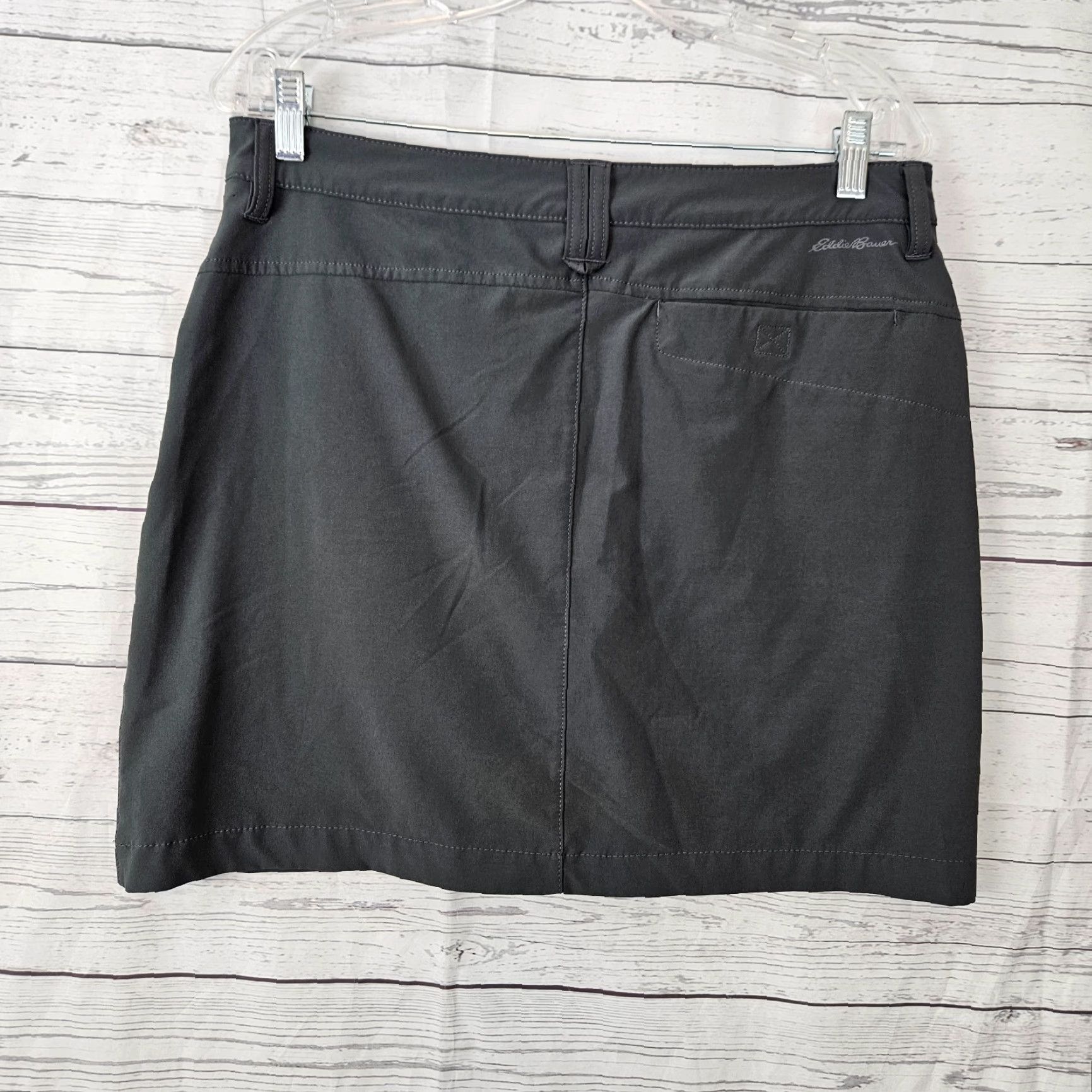 Eddie Bauer Eddie Bauer Womens Skort Sz 8 Gray Pockets Polyester Blend Skort Athletic Outdoor Activewear Shorts with Pockets Womens 8 Gray Size ONE SIZE - 2 Thumbnail