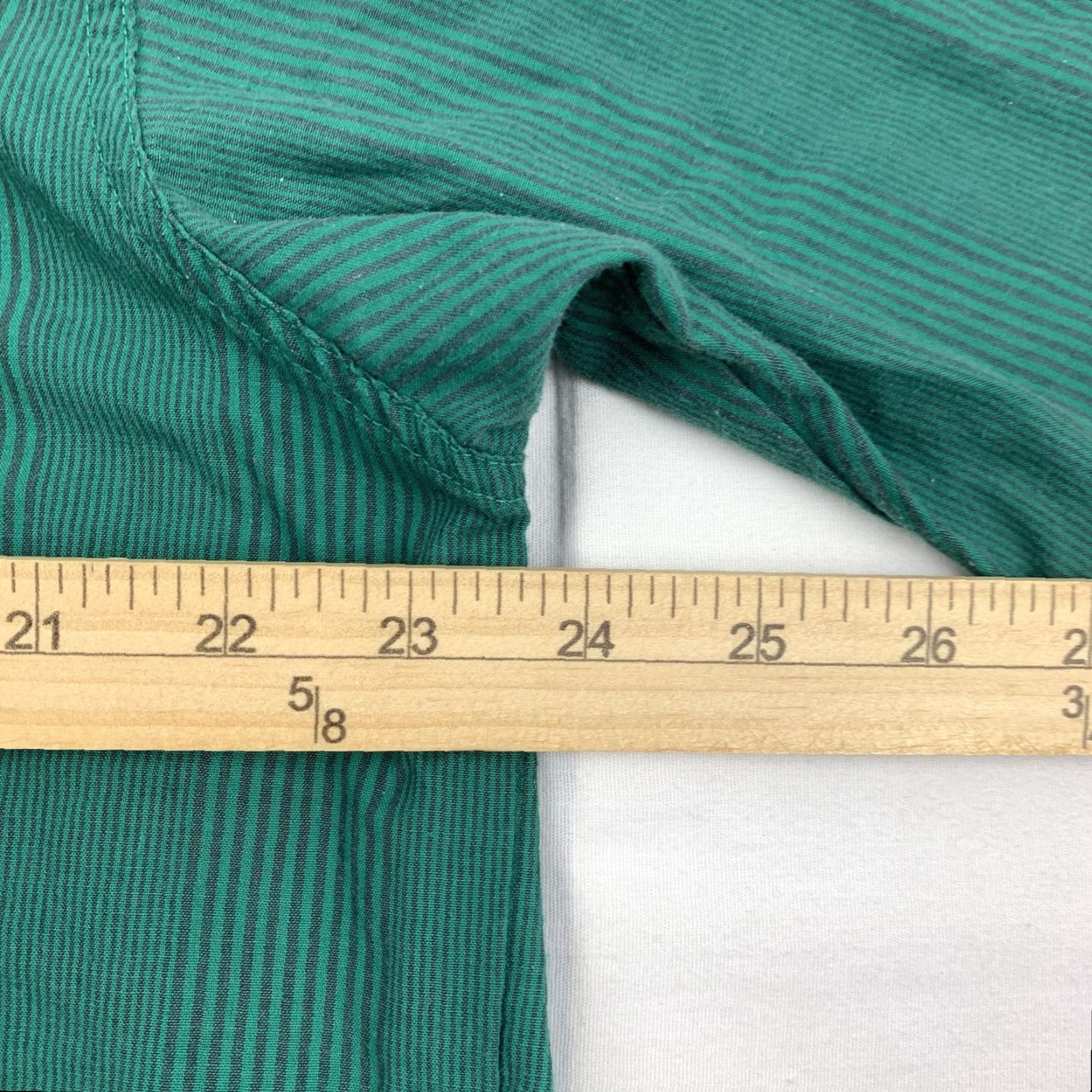 Levi's VINTAGE Levi's Button-Up Shirt Adult Large Green Stripes Silver Label USA Men Size US L / EU 52-54 / 3 - 7 Thumbnail