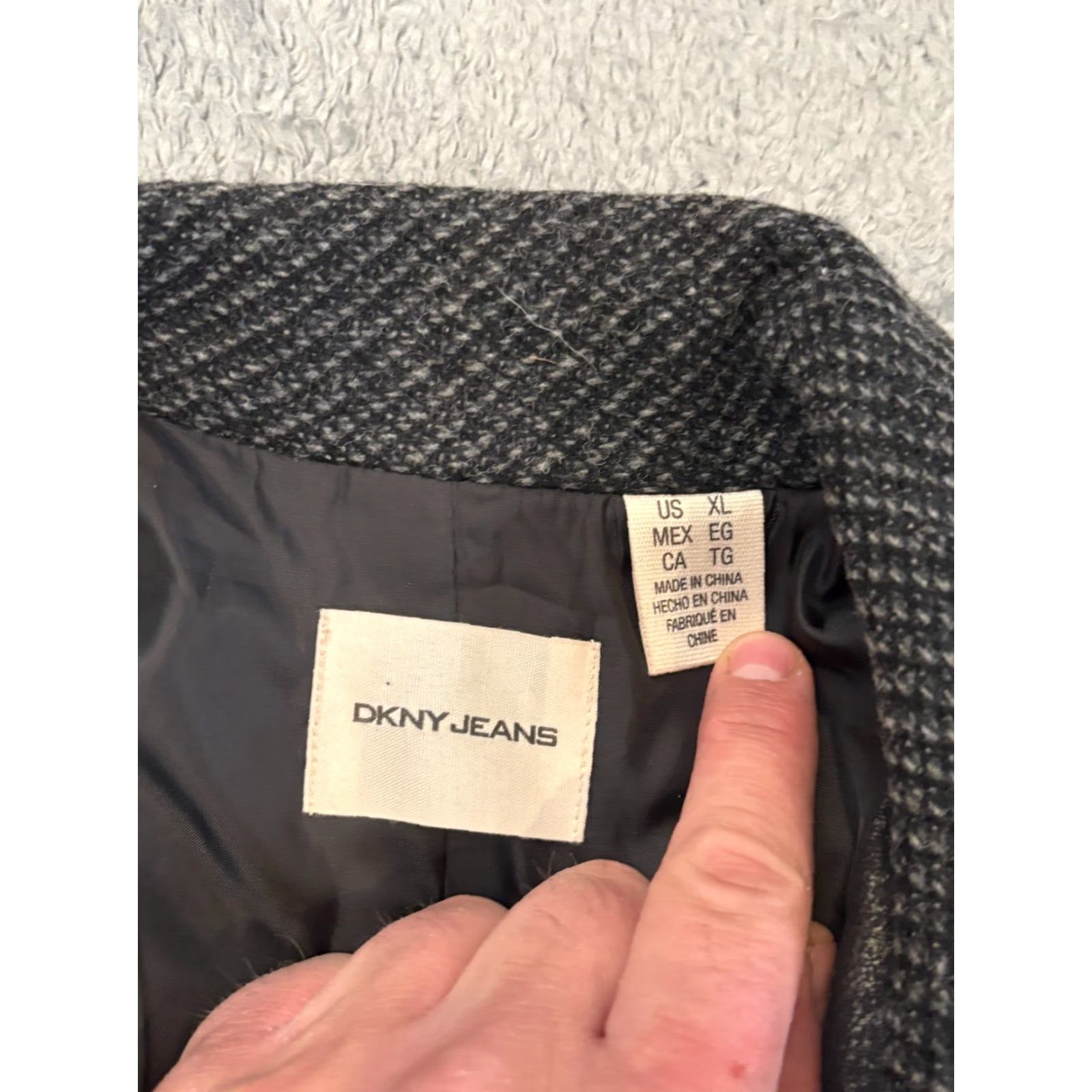 DKNY DKNY Jeans Full Zip Jacket Womens XL Cropped Black Gray Wool Blend Casual Size 40" / US 18 - 2 Thumbnail