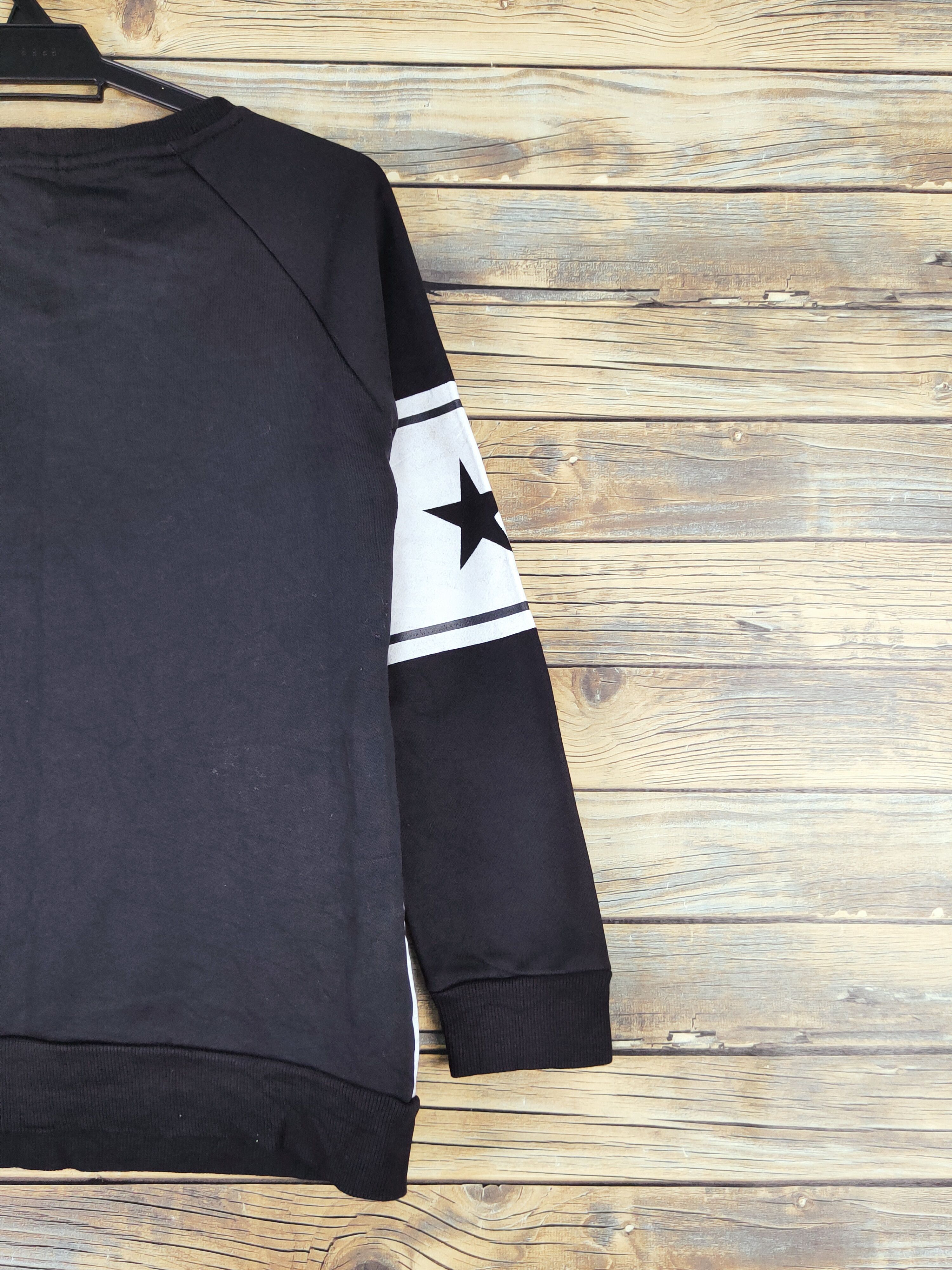 Japanese Brand × Mickey Mouse × Vintage Magician mickey mouse Black Sweatshirts #W1163 Size US S / EU 44-46 / 1 - 9 Thumbnail