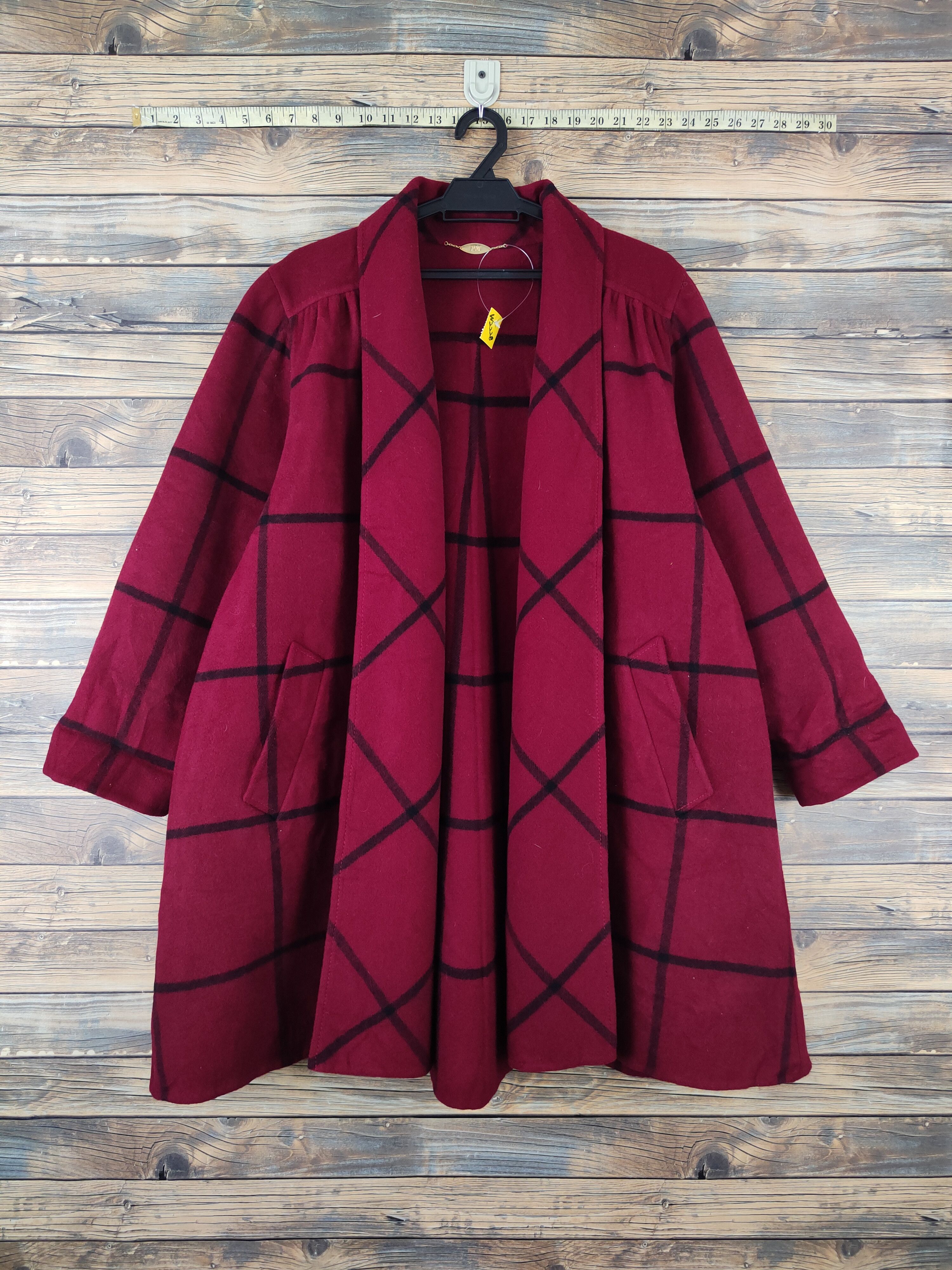 Vintage Pierre Manteam checkered Red Wool Coats #W2228 Size L / US 10 / IT 46 - 1 Thumbnail
